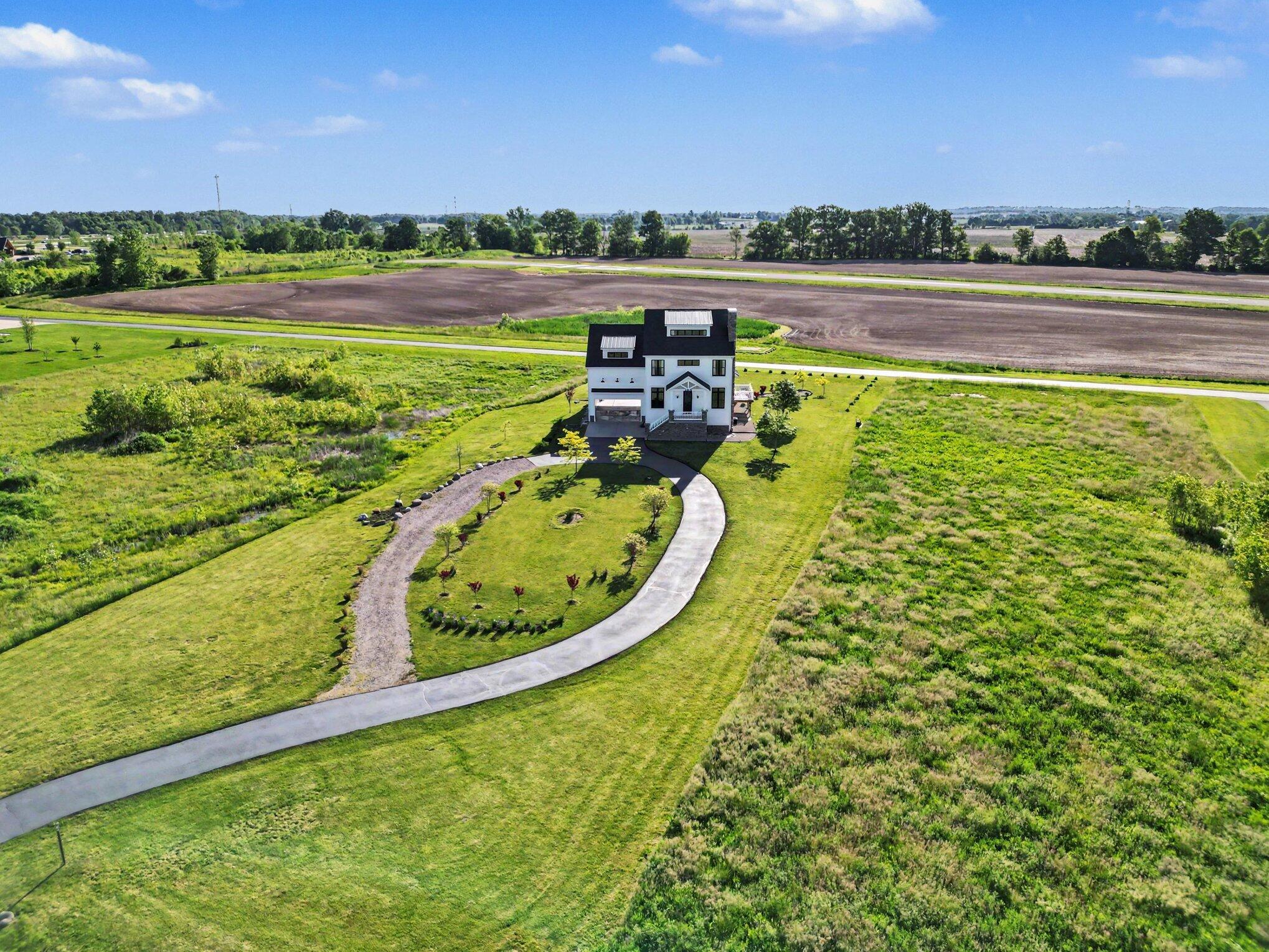 2906 Air Park Drive Zeeland MI 49464