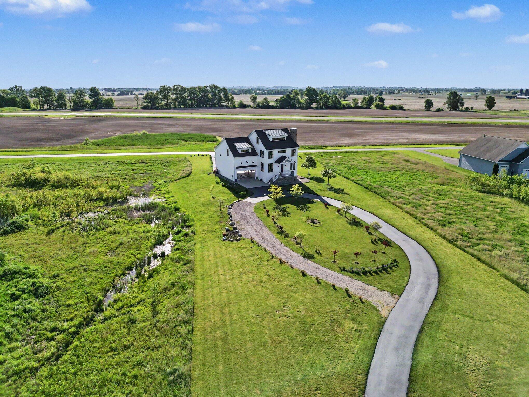 2906 Air Park Drive Zeeland MI 49464