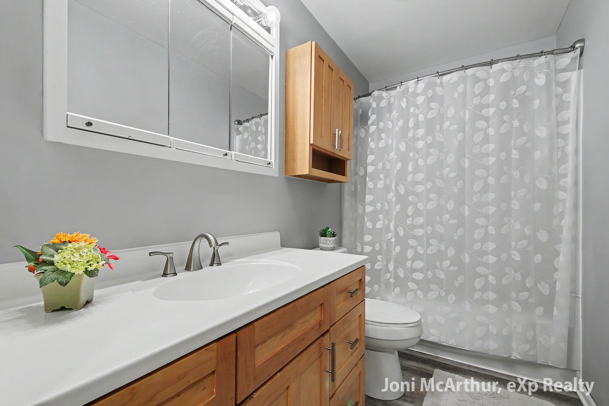 238 Childsdale Avenue NE Rockford MI 49341