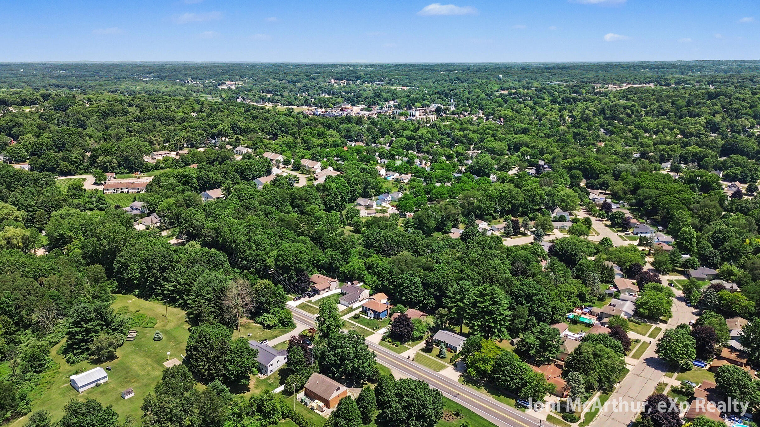 238 Childsdale Avenue NE Rockford MI 49341