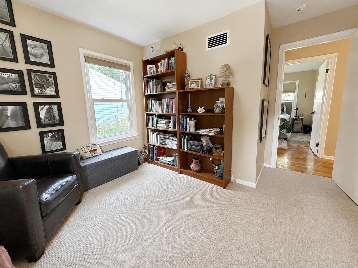 937 Farrell Avenue Kalamazoo MI 49006