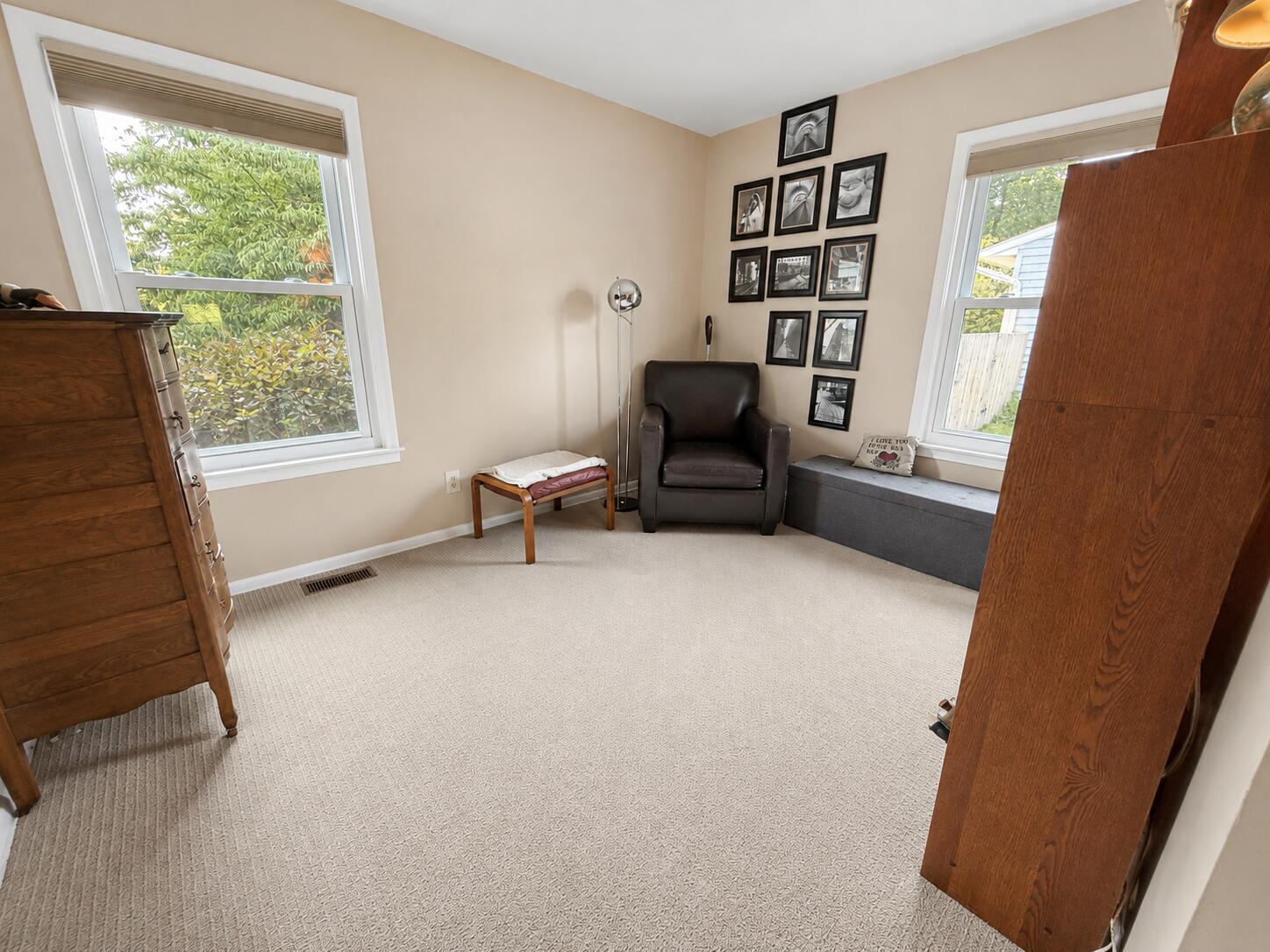 937 Farrell Avenue Kalamazoo MI 49006