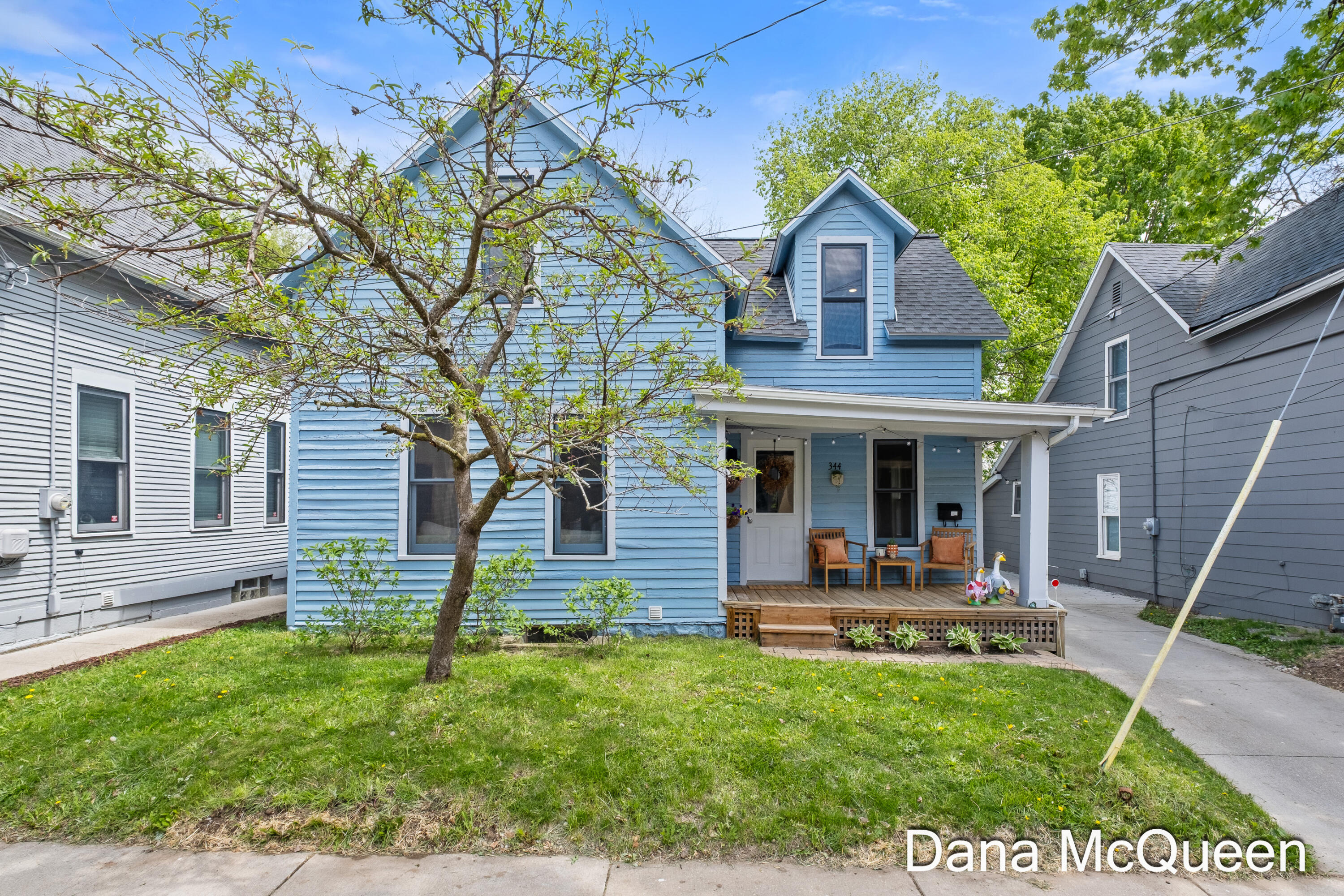 344 Calkins Avenue SE Grand Rapids MI 49506