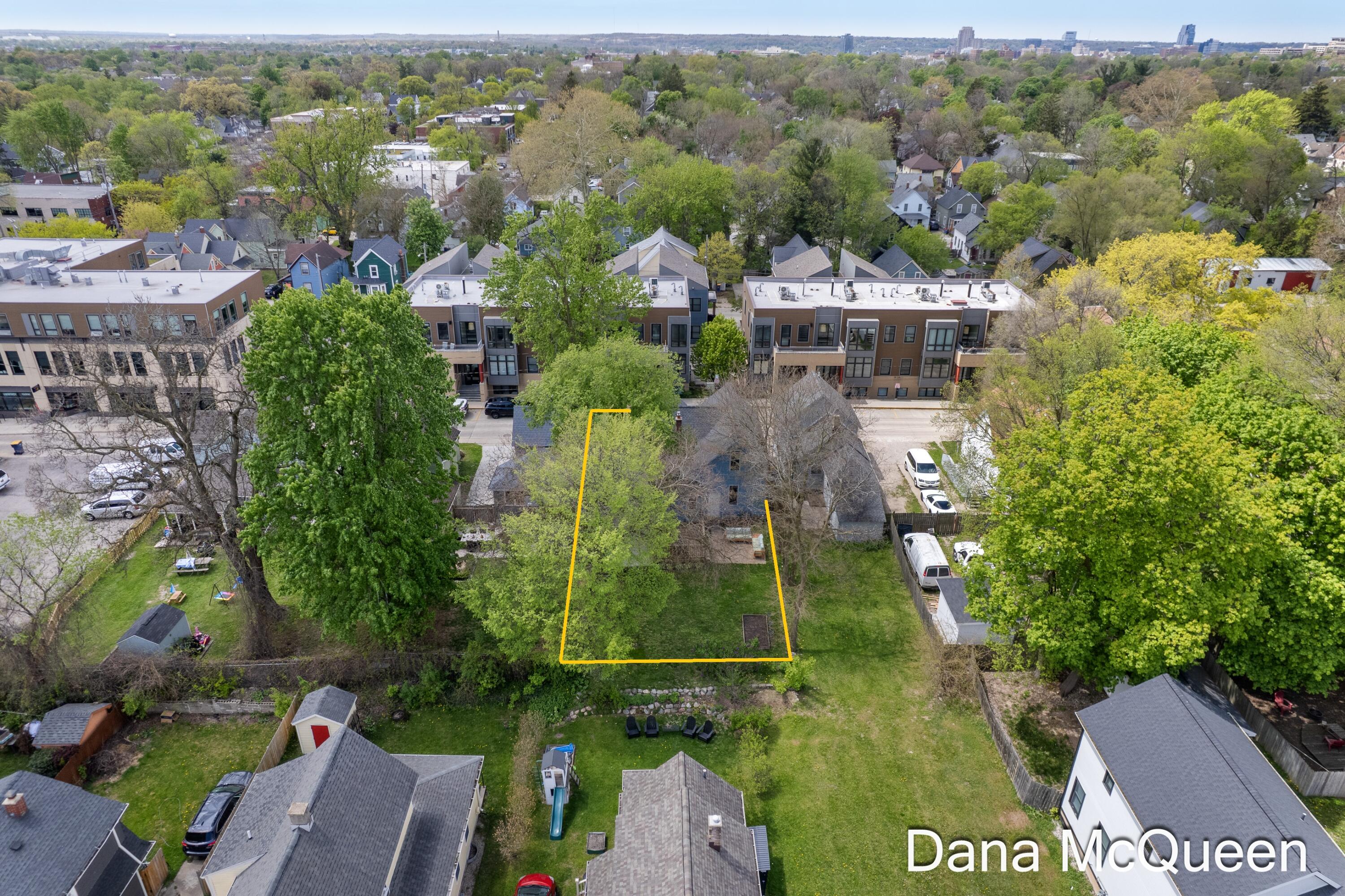 344 Calkins Avenue SE Grand Rapids MI 49506