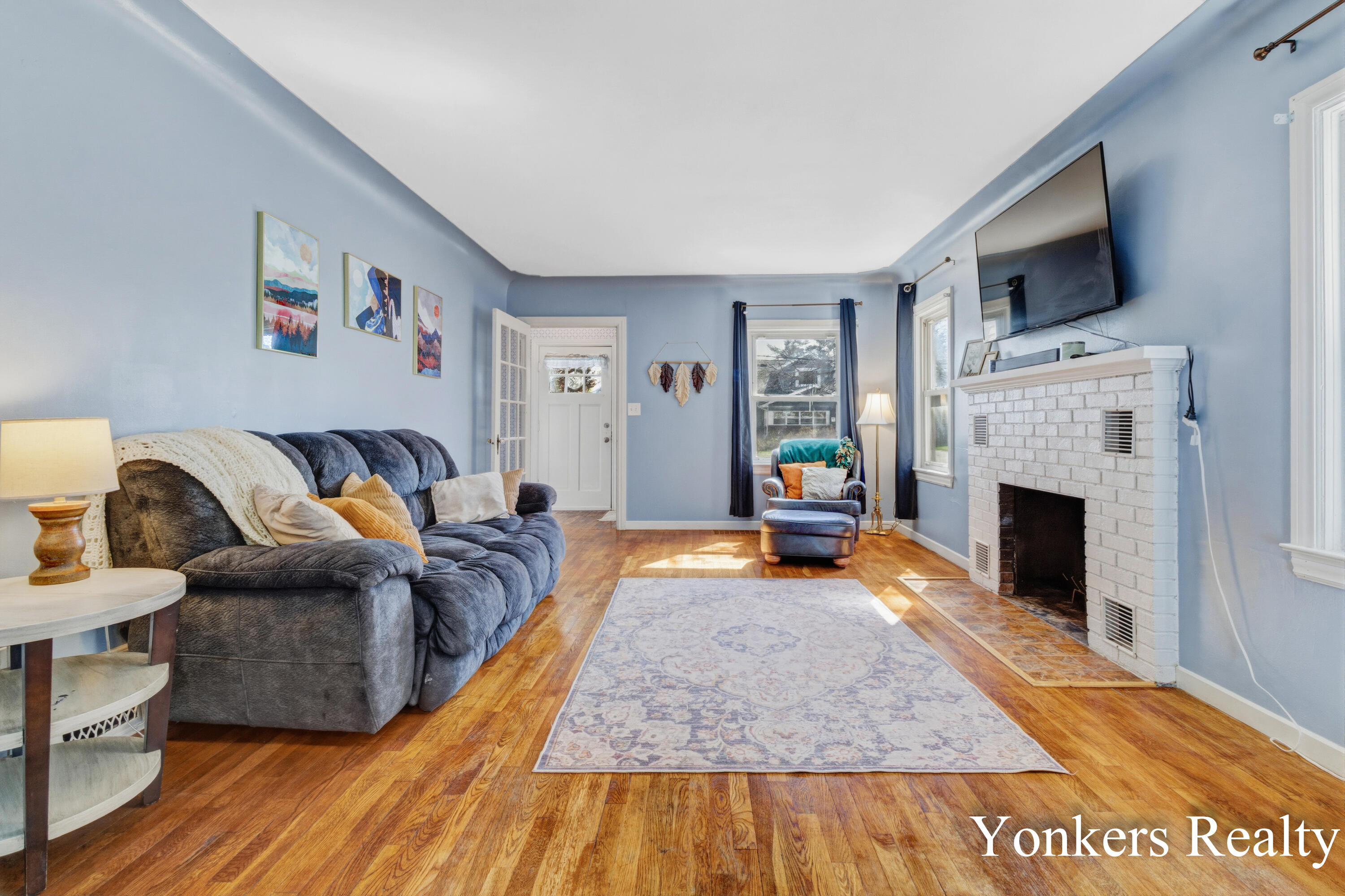1233 Diamond Avenue NE Grand Rapids MI 49505