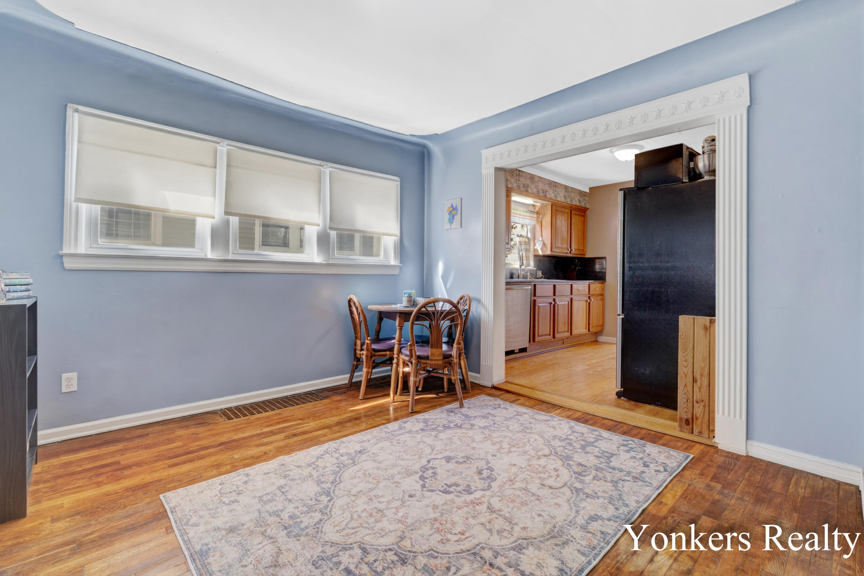 1233 Diamond Avenue NE Grand Rapids MI 49505