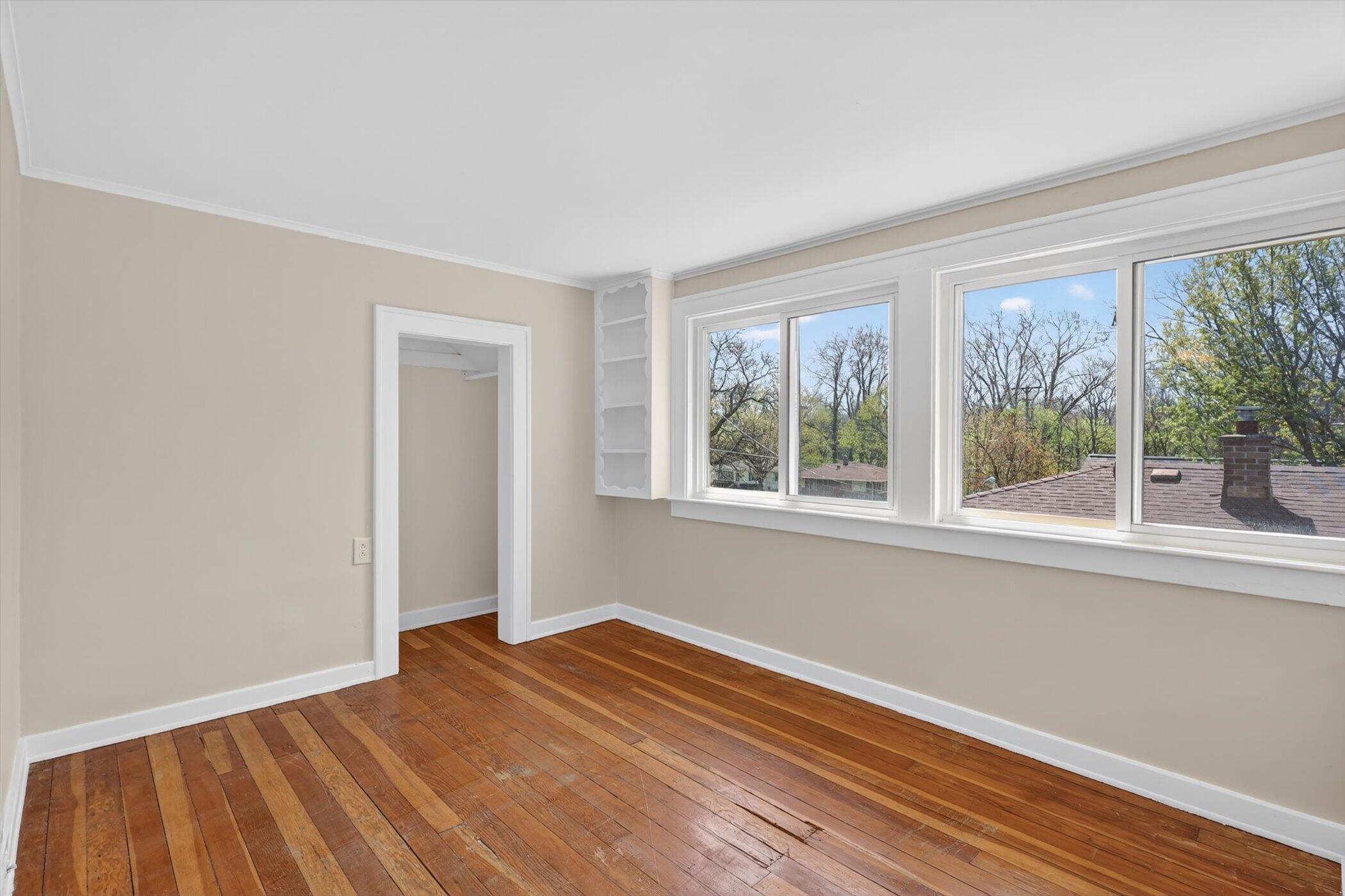 1047 Eastern Avenue NE Grand Rapids MI 49503