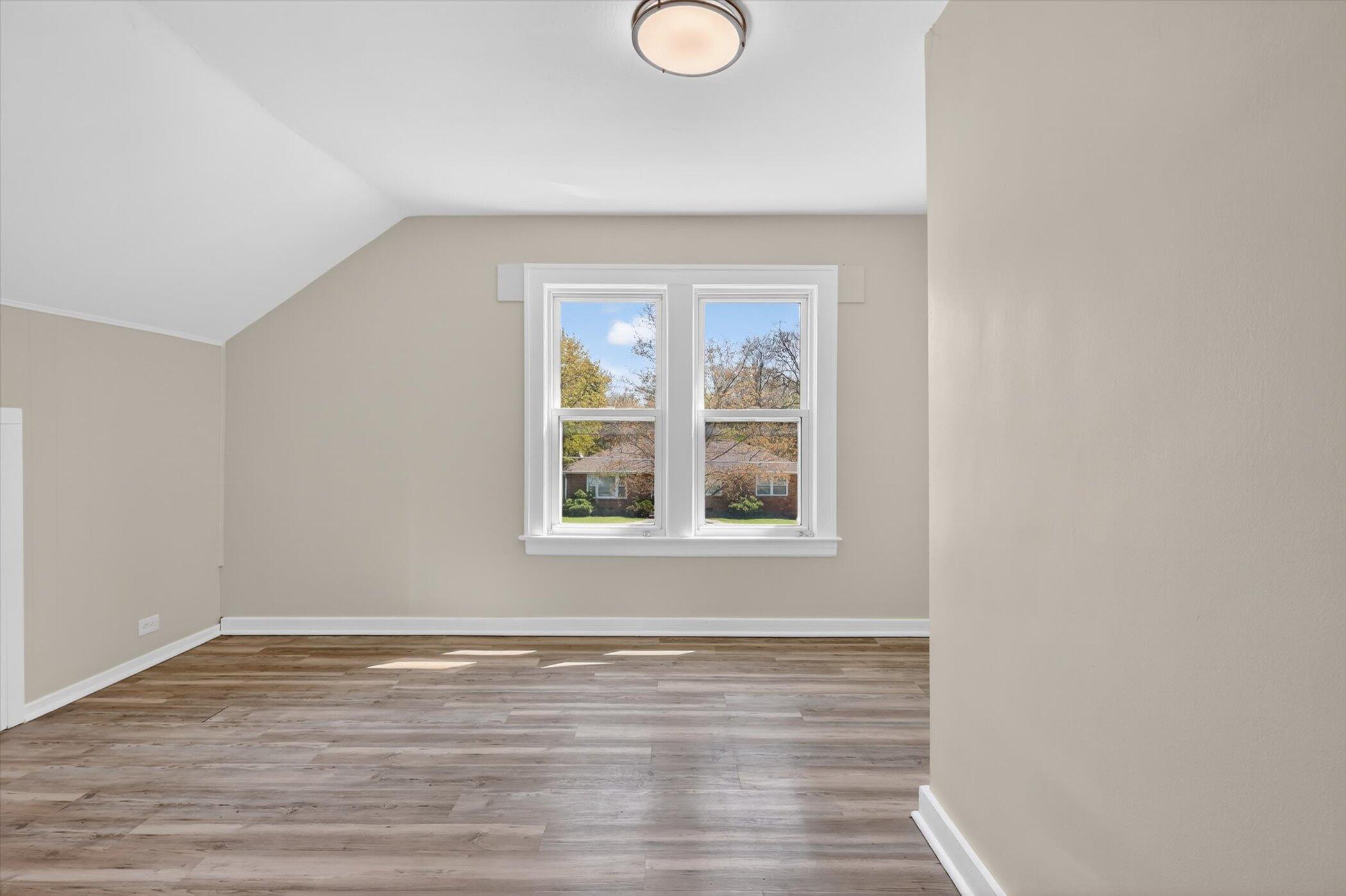 1047 Eastern Avenue NE Grand Rapids MI 49503