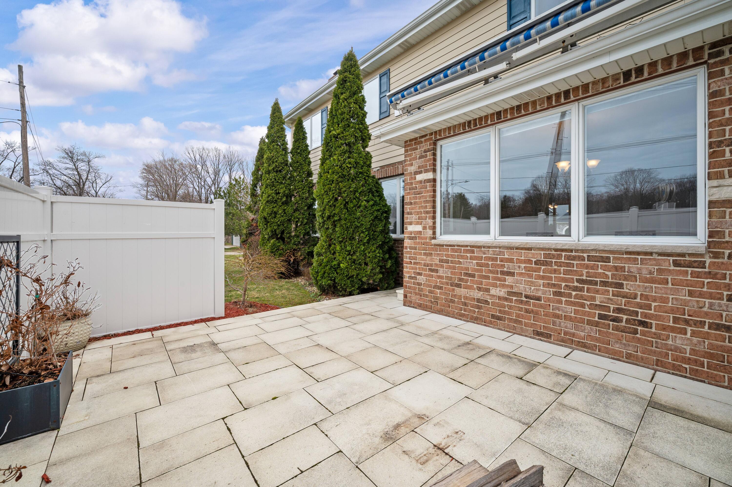 5036 Shoreview Drive Coloma MI 49038