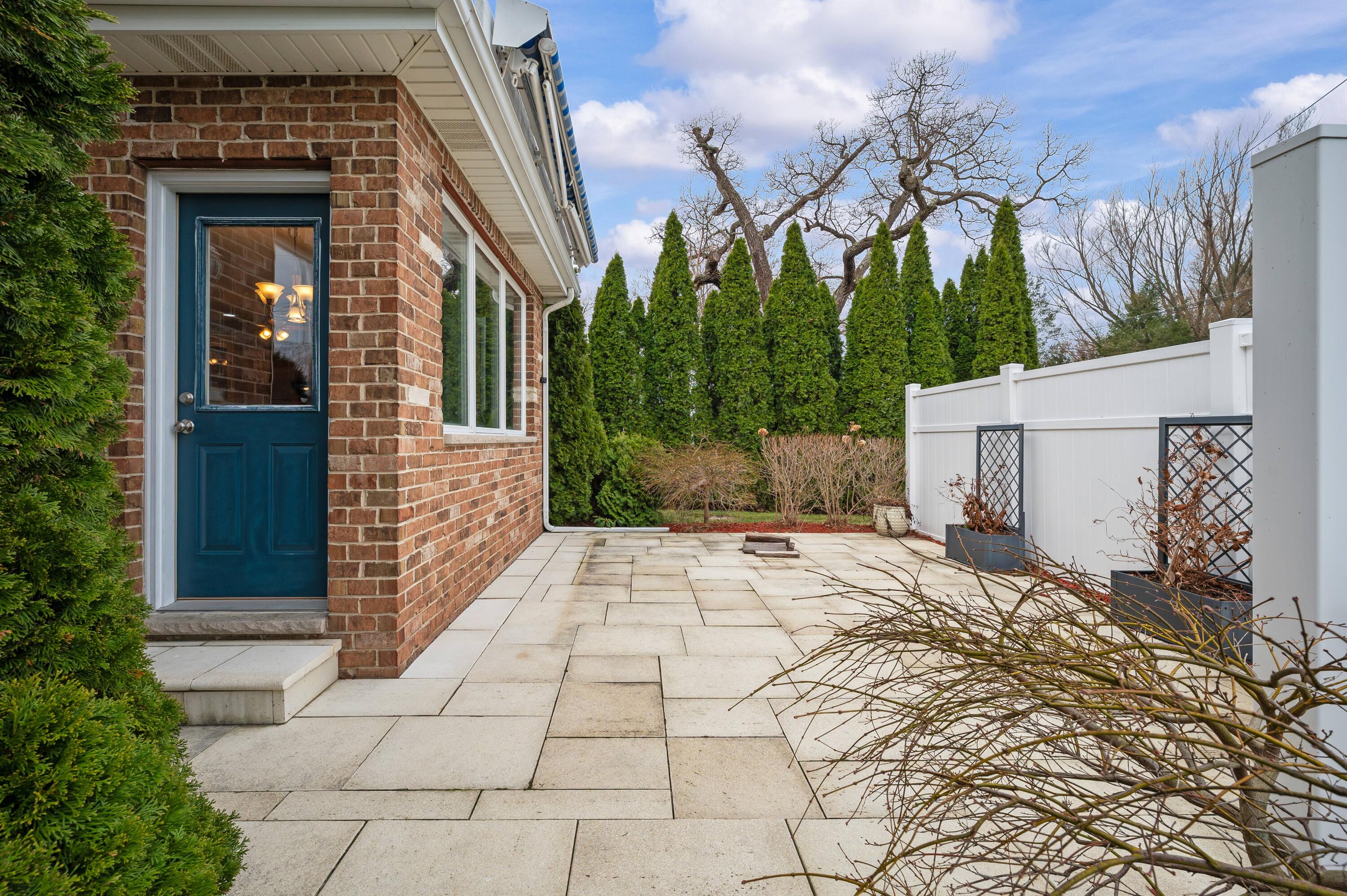 5036 Shoreview Drive Coloma MI 49038