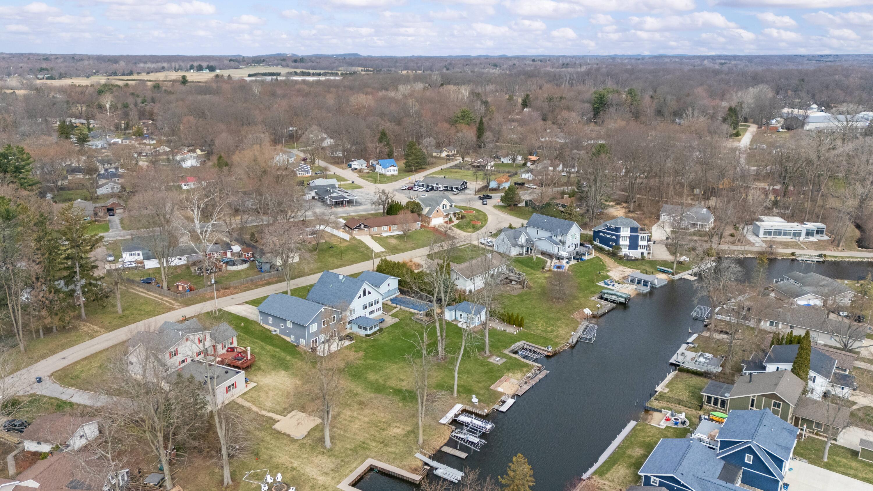 5036 Shoreview Drive Coloma MI 49038