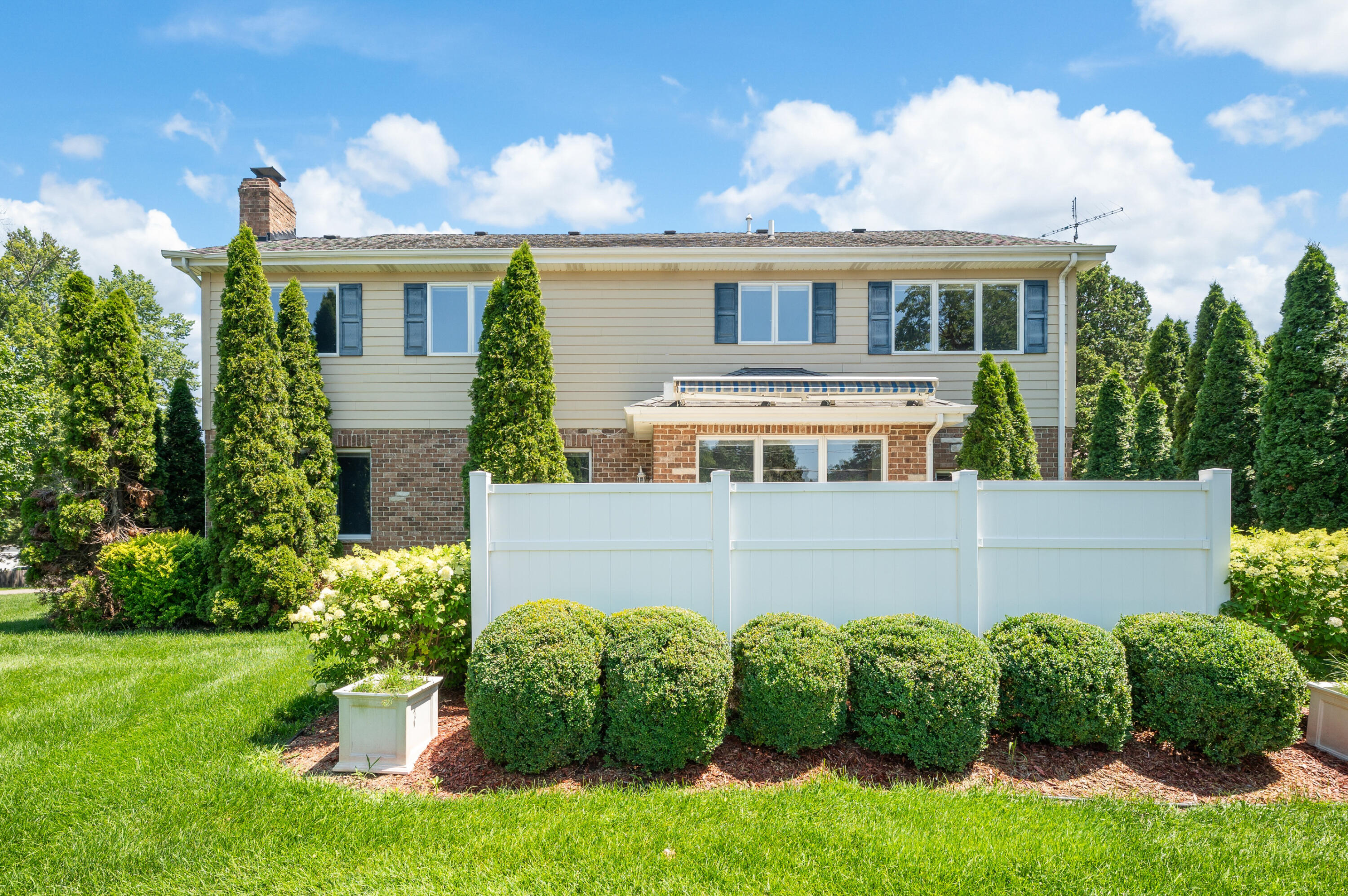 5036 Shoreview Drive Coloma MI 49038