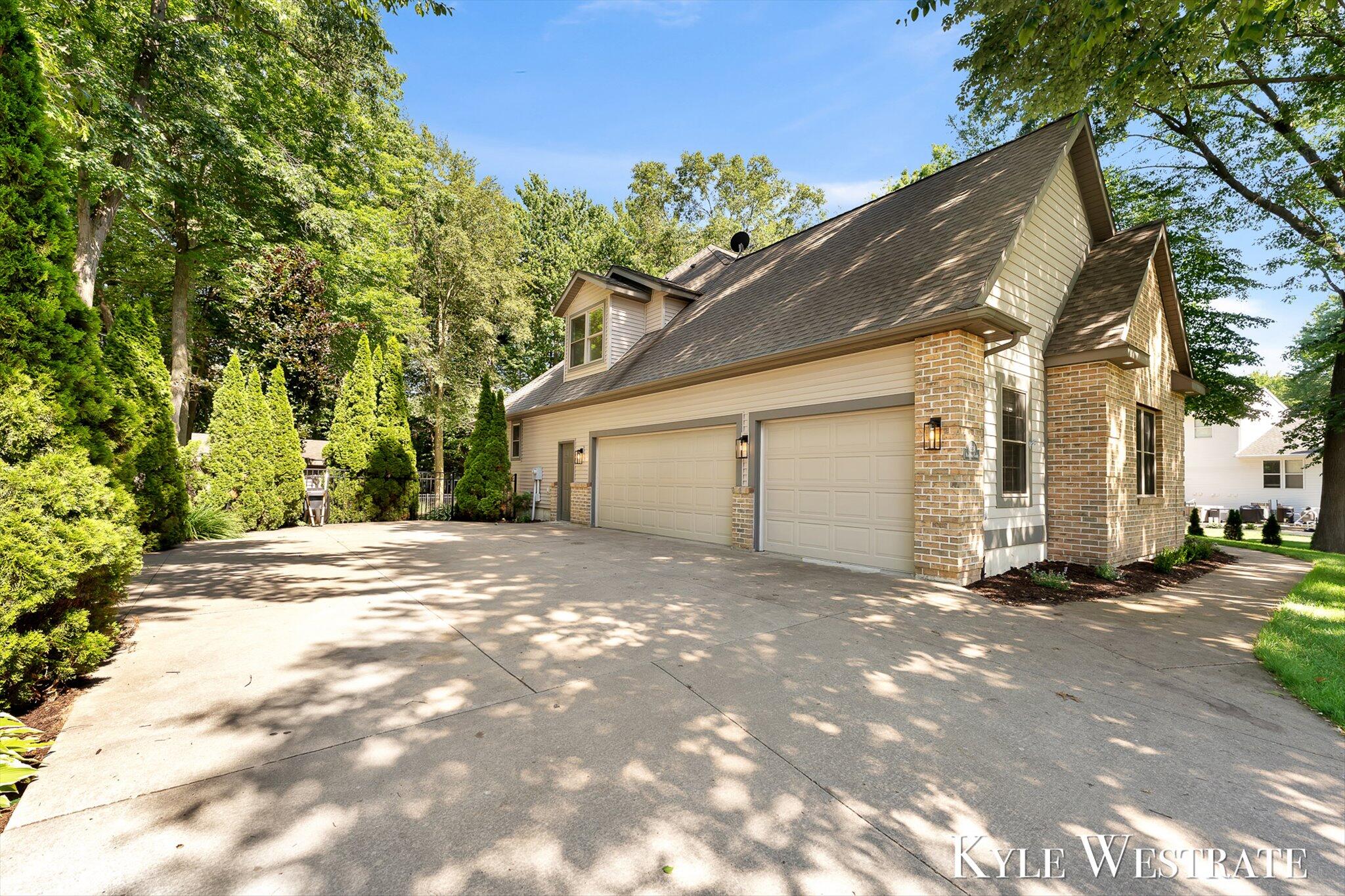 6334 Red Rock Court Muskegon MI 49444