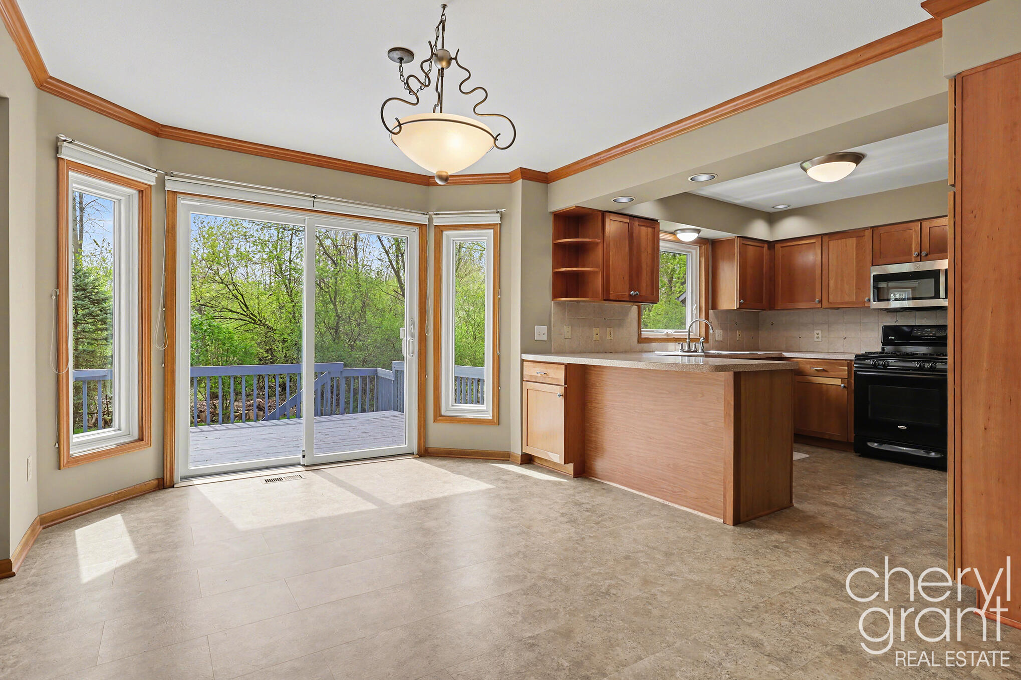 2314 Midvale Street NE Grand Rapids MI 49505
