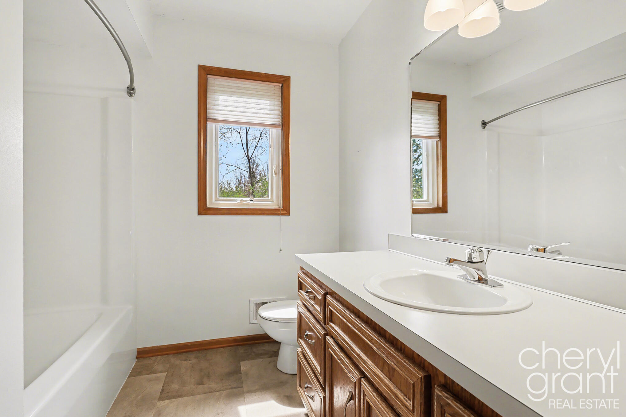 2314 Midvale Street NE Grand Rapids MI 49505