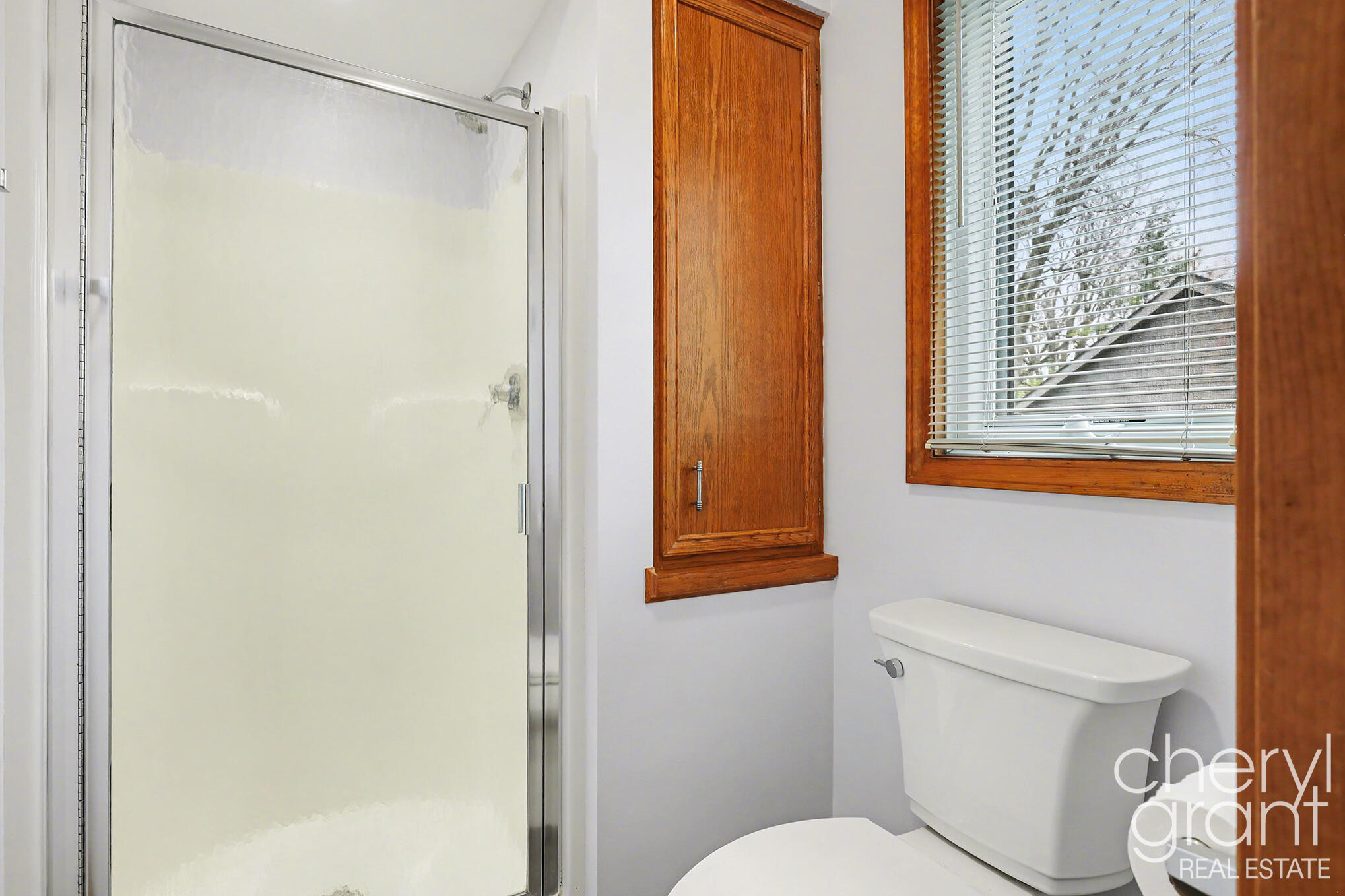 2314 Midvale Street NE Grand Rapids MI 49505