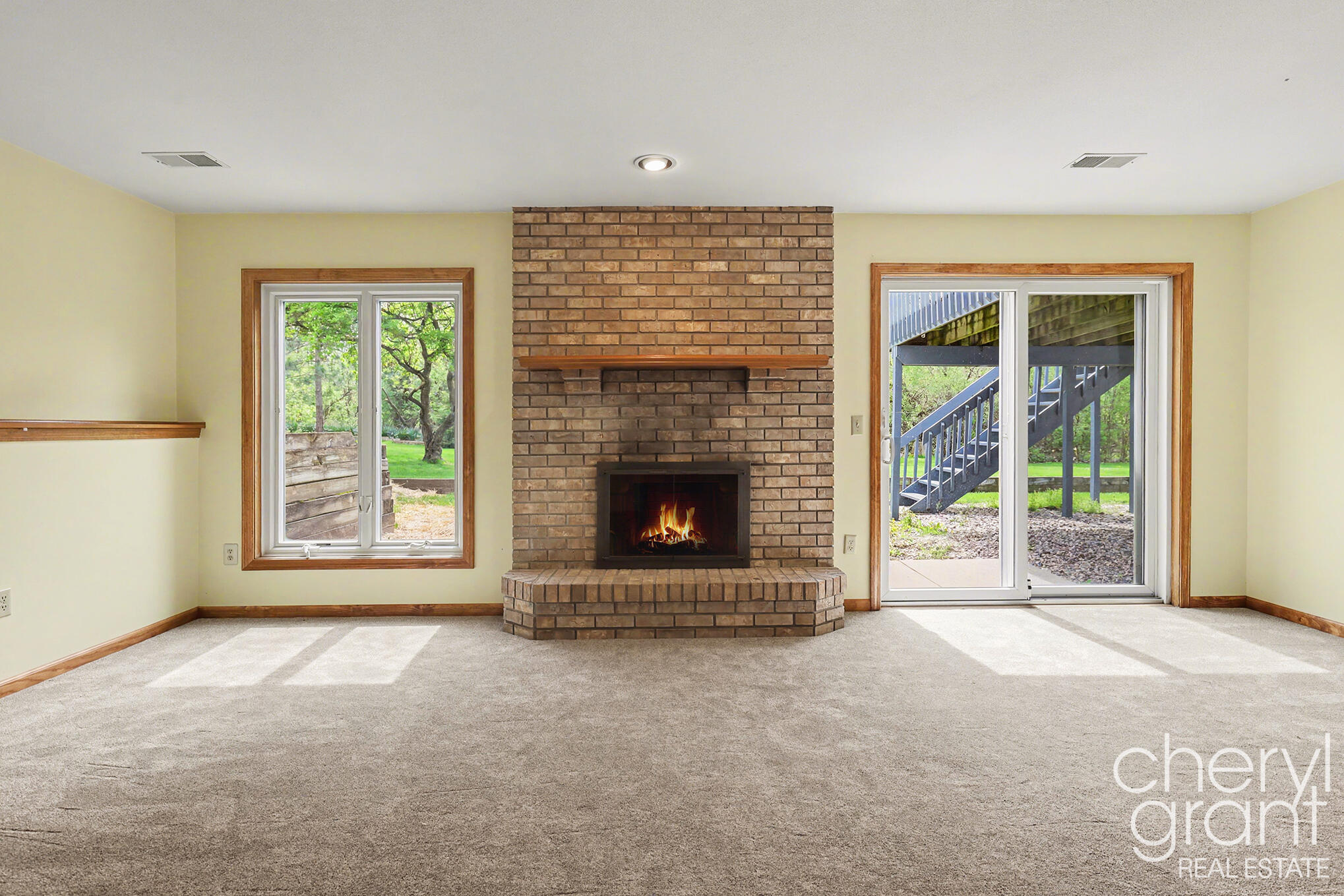 2314 Midvale Street NE Grand Rapids MI 49505