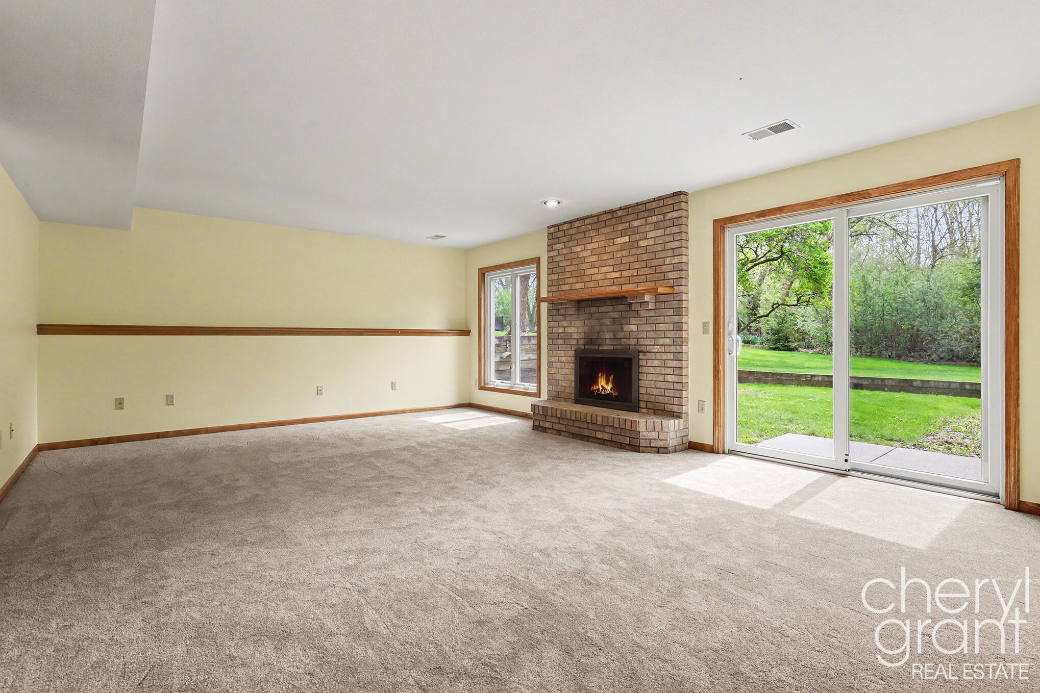2314 Midvale Street NE Grand Rapids MI 49505