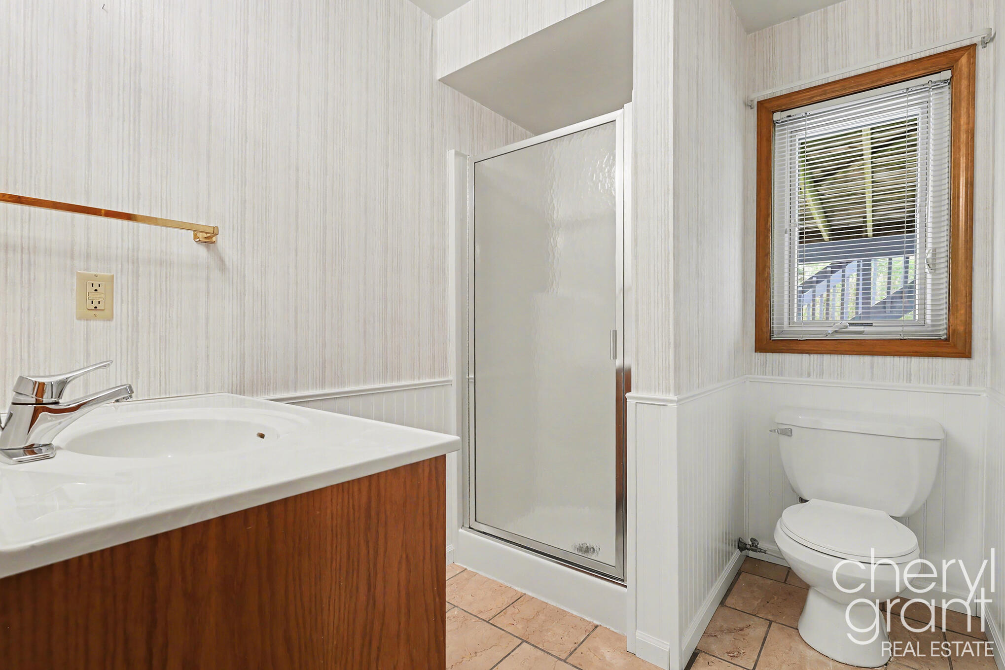2314 Midvale Street NE Grand Rapids MI 49505
