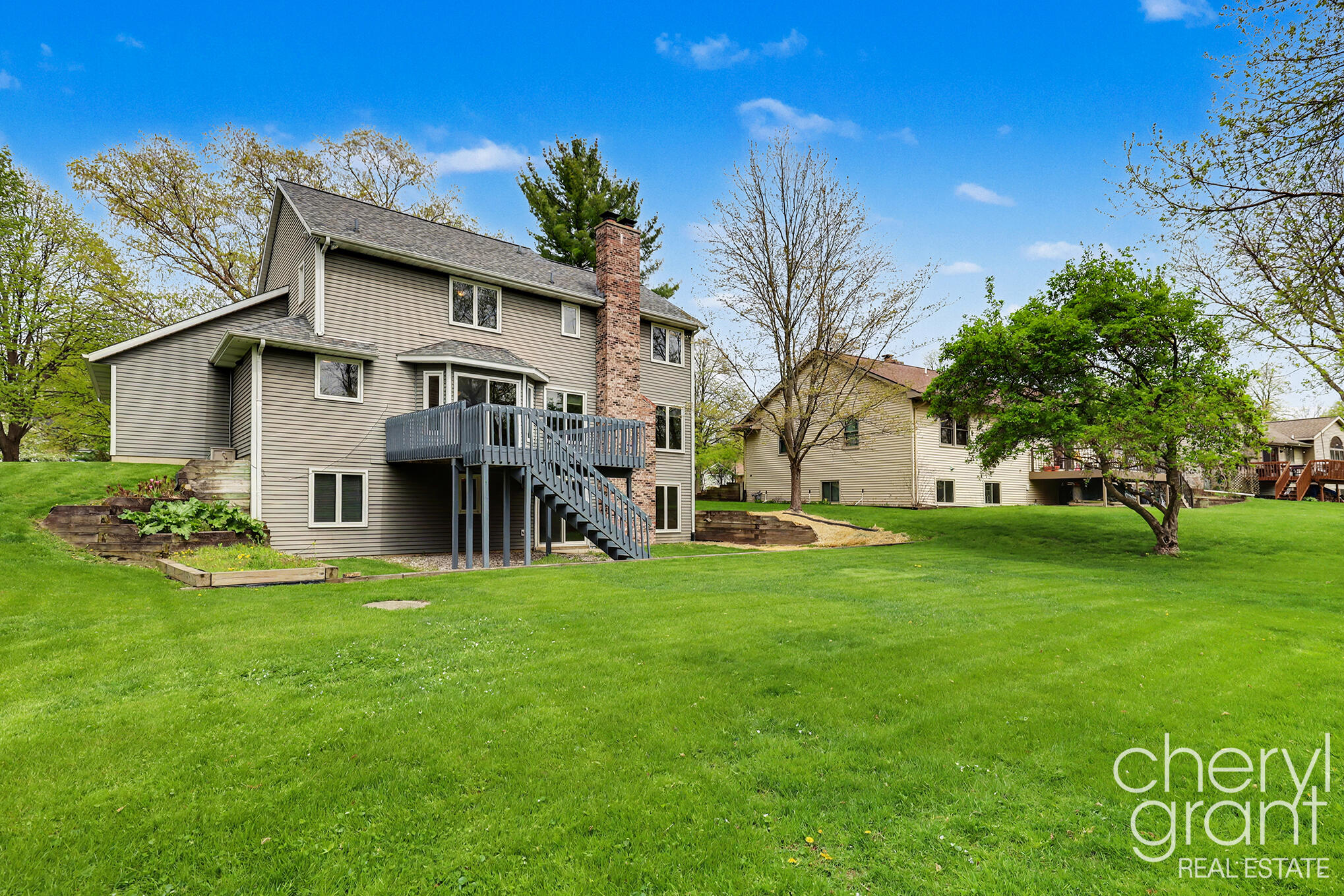 2314 Midvale Street NE Grand Rapids MI 49505