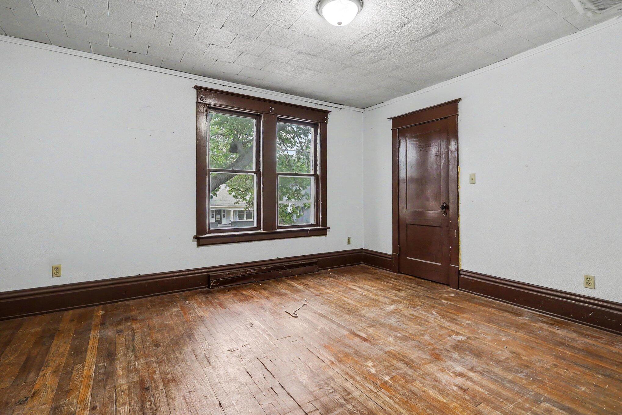 2332 Sanford Street Muskegon MI 49444
