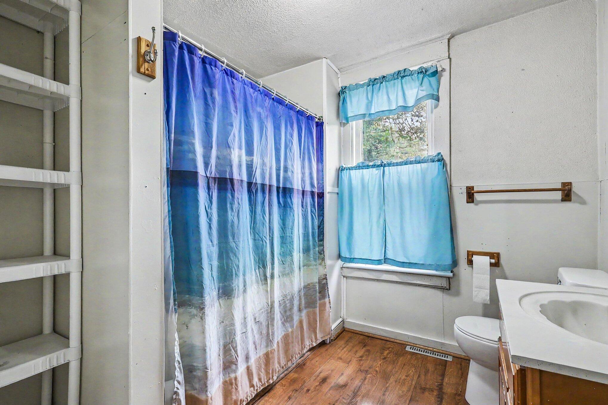 2332 Sanford Street Muskegon MI 49444