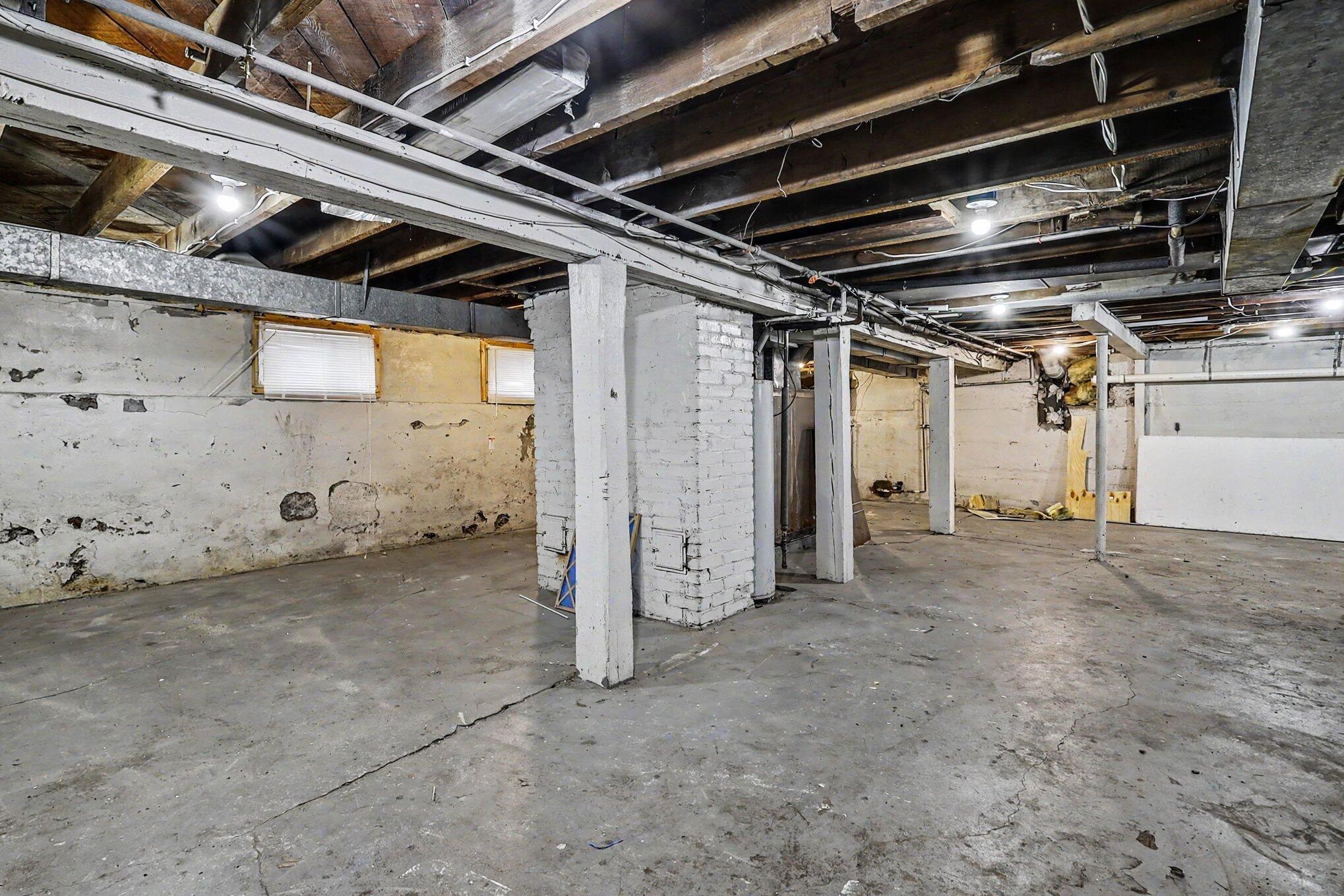 2332 Sanford Street Muskegon MI 49444