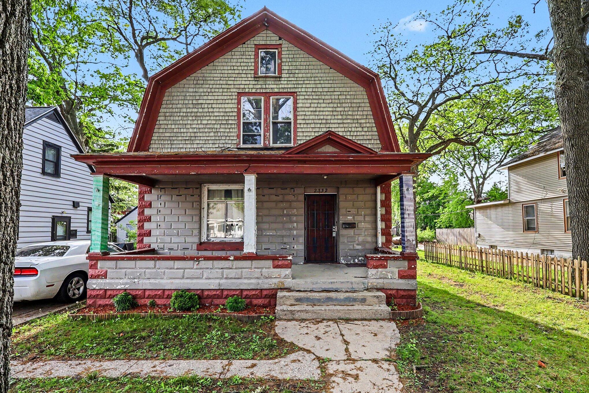 2332 Sanford Street Muskegon MI 49444