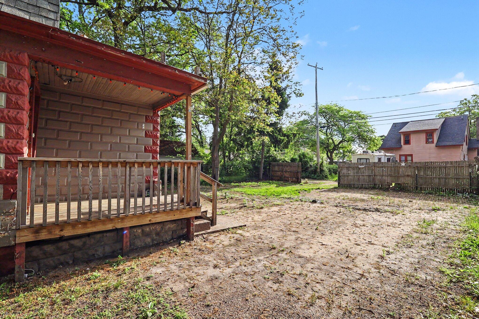 2332 Sanford Street Muskegon MI 49444