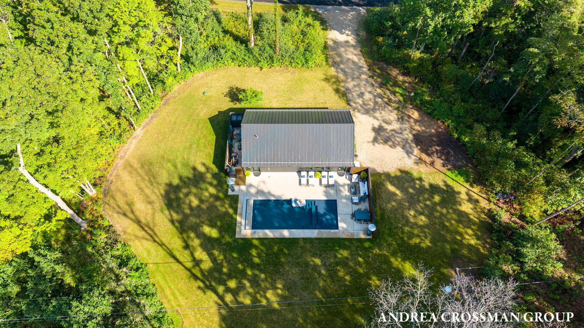 6346 Riverside Road Fennville MI 49408