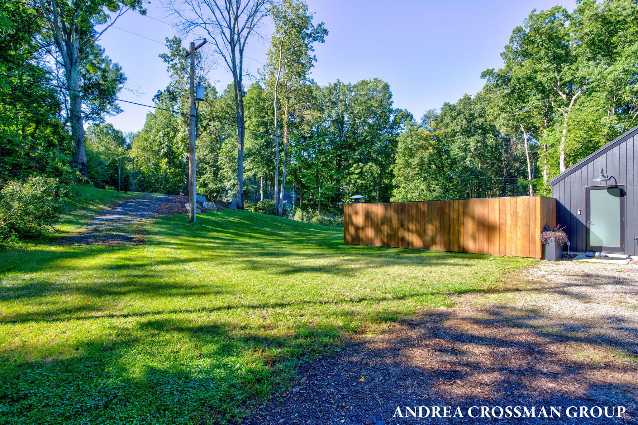 6346 Riverside Road Fennville MI 49408