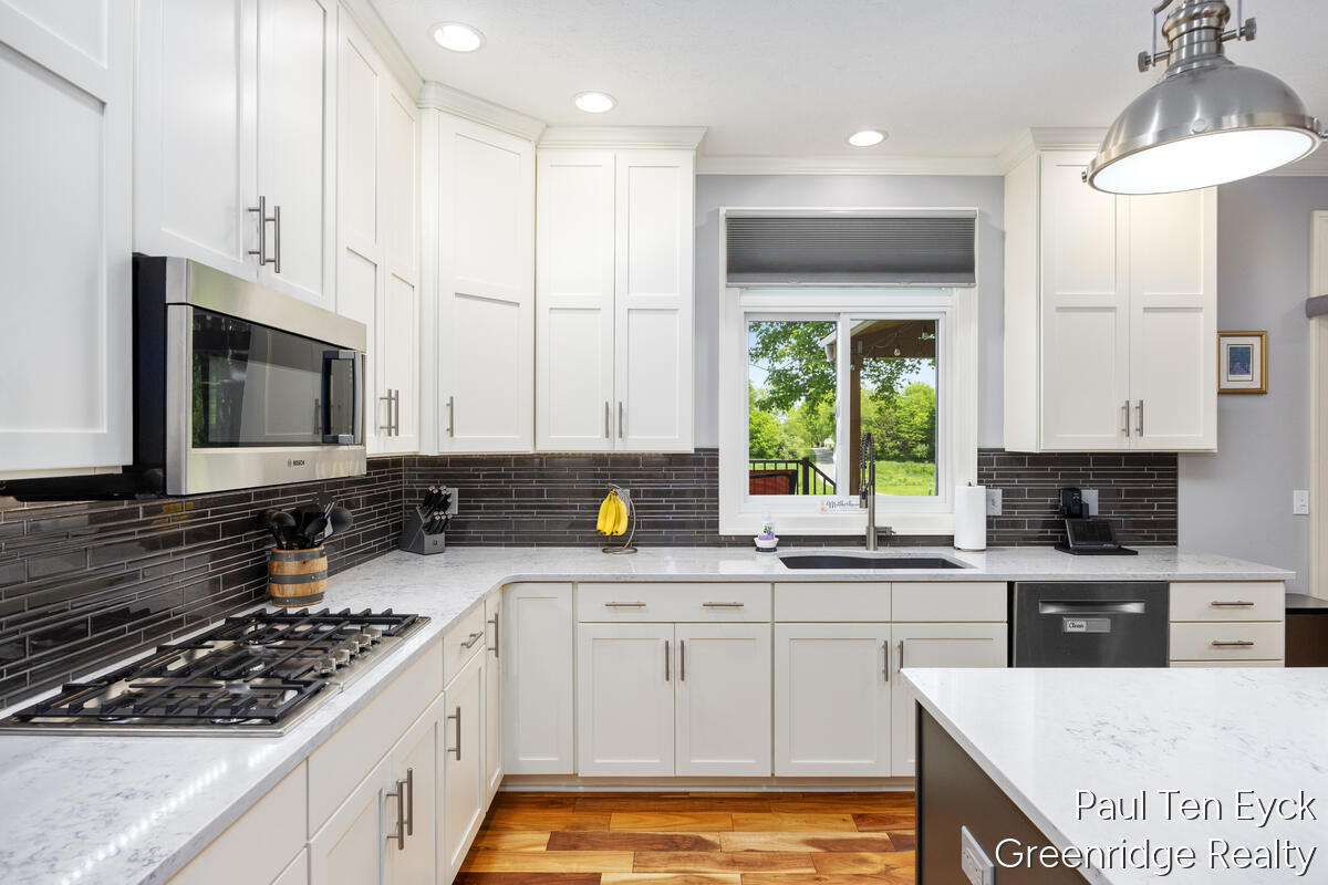 2066 Feathery Court SE Grand Rapids MI 49546