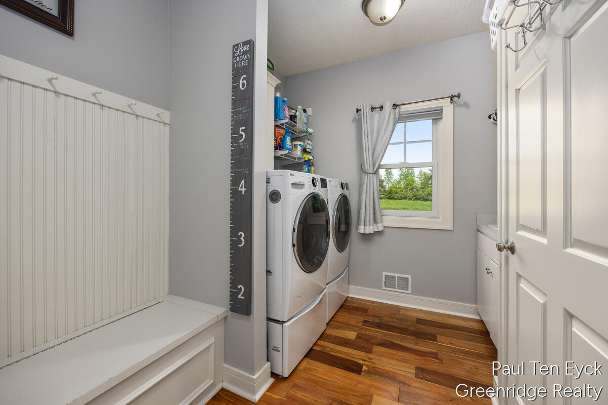 2066 Feathery Court SE Grand Rapids MI 49546