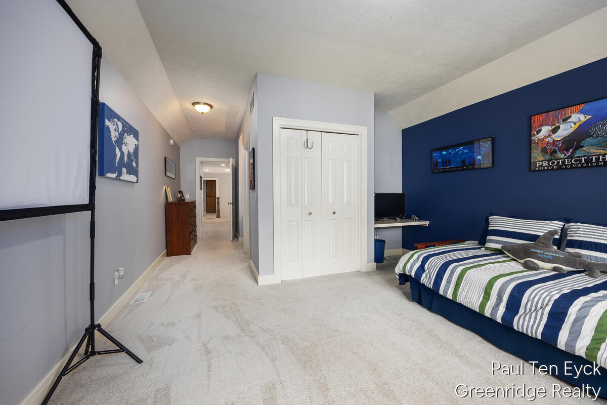 2066 Feathery Court SE Grand Rapids MI 49546