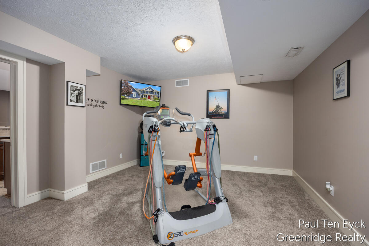 2066 Feathery Court SE Grand Rapids MI 49546