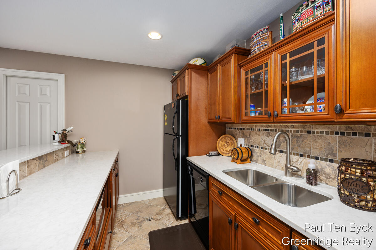 2066 Feathery Court SE Grand Rapids MI 49546
