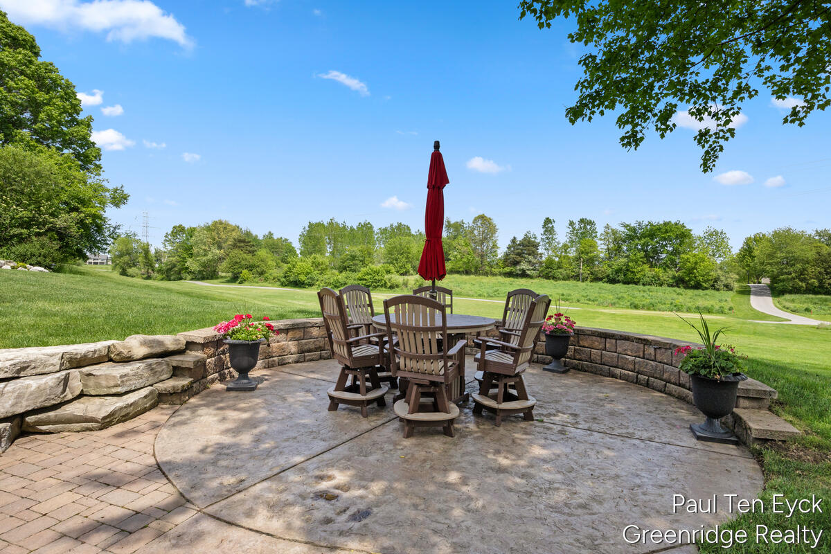2066 Feathery Court SE Grand Rapids MI 49546