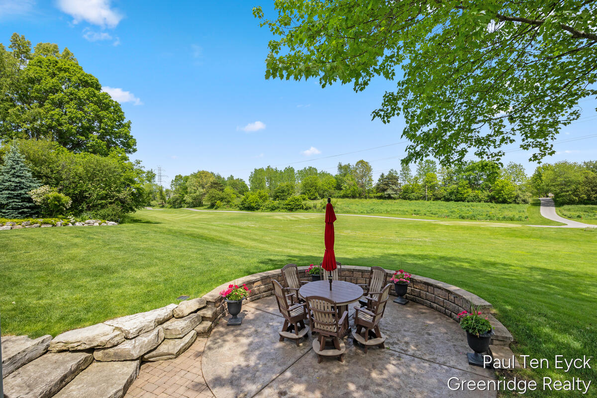 2066 Feathery Court SE Grand Rapids MI 49546