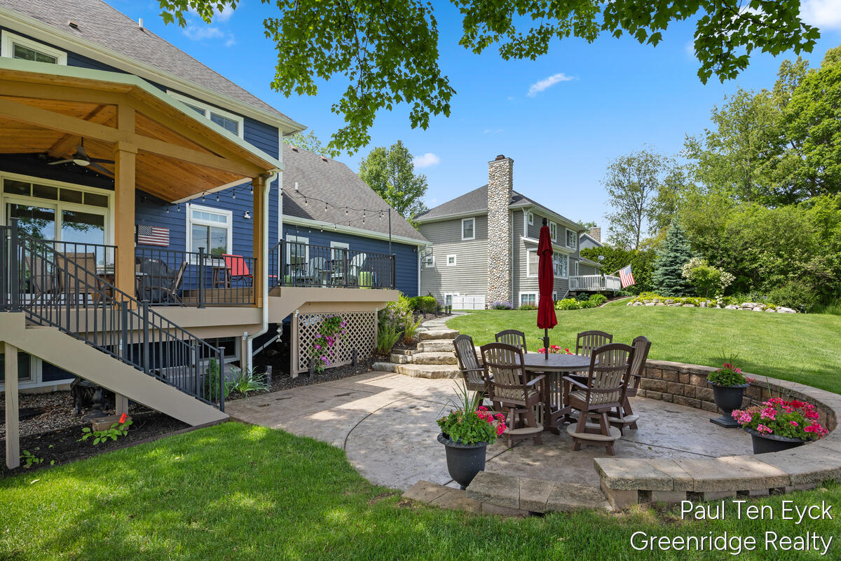 2066 Feathery Court SE Grand Rapids MI 49546