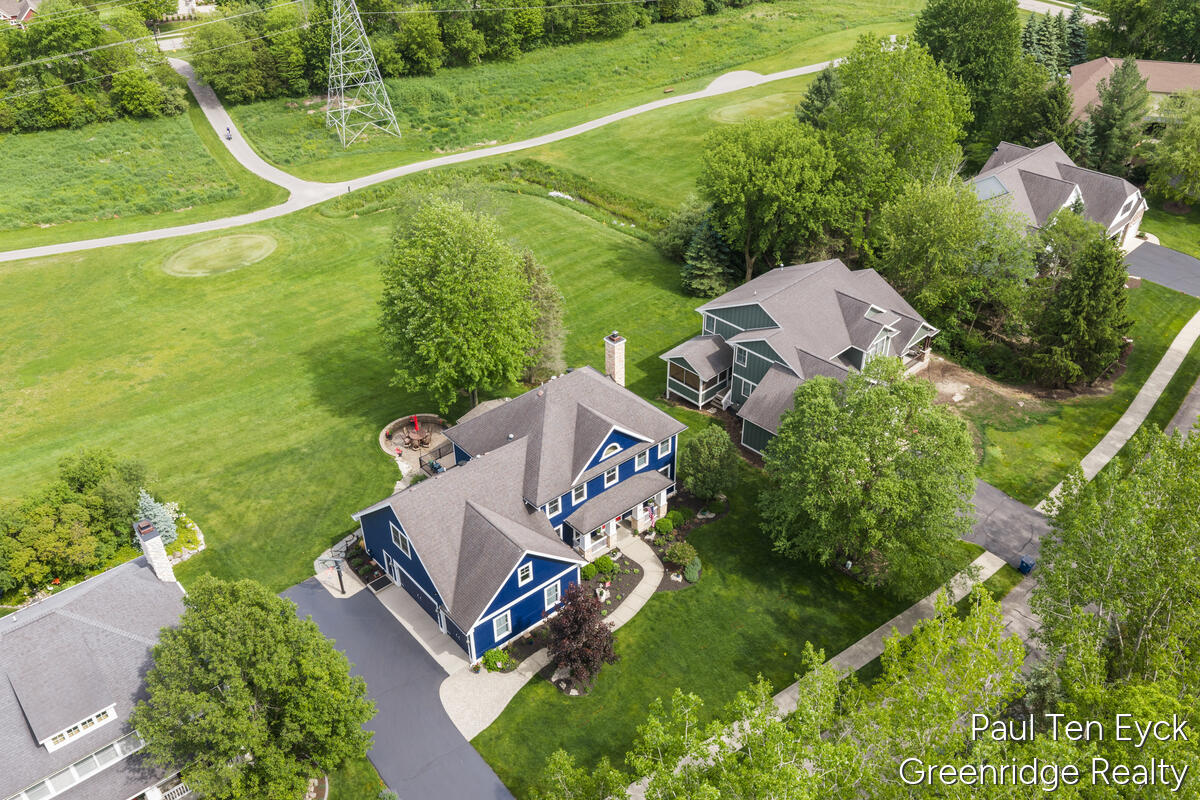 2066 Feathery Court SE Grand Rapids MI 49546