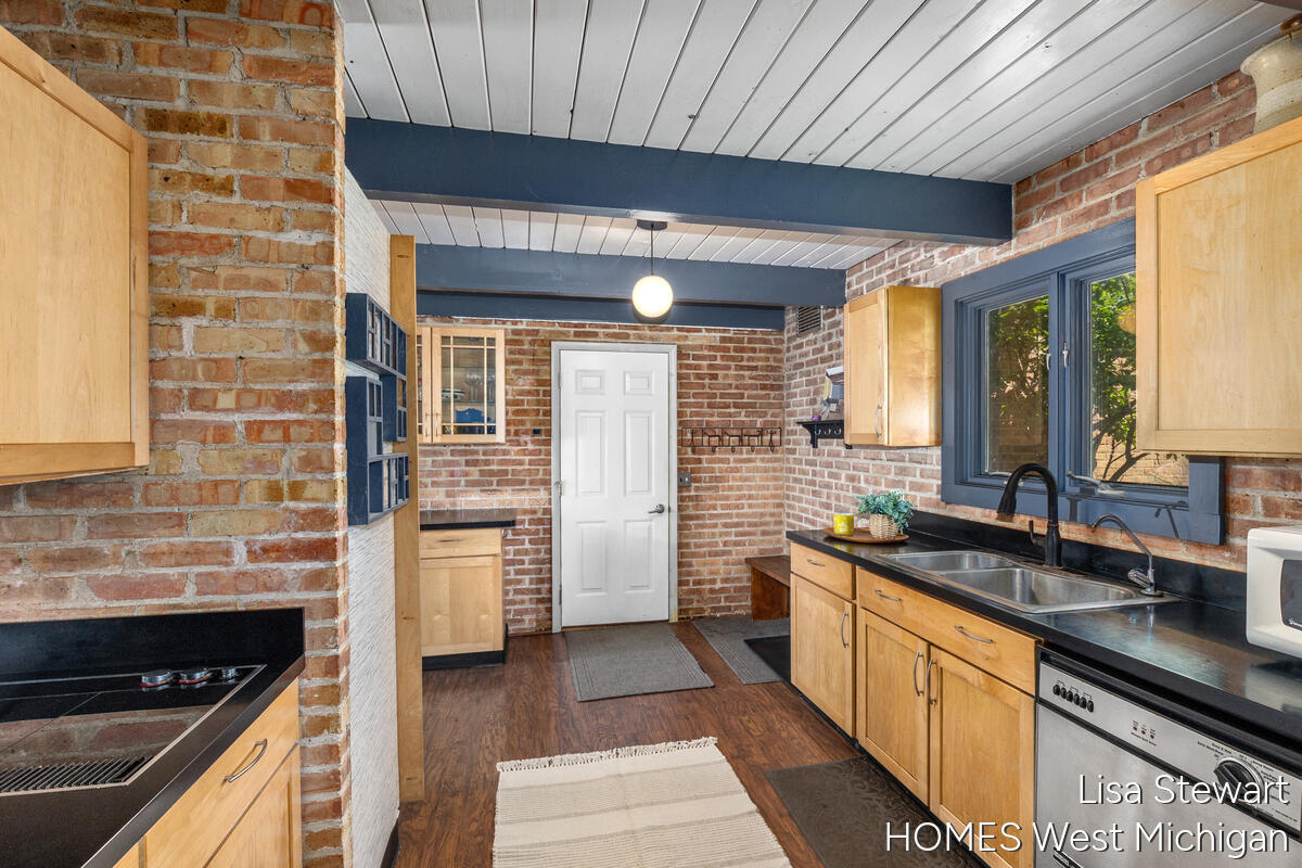1235 Thornapple River Drive SE Ada MI 49301