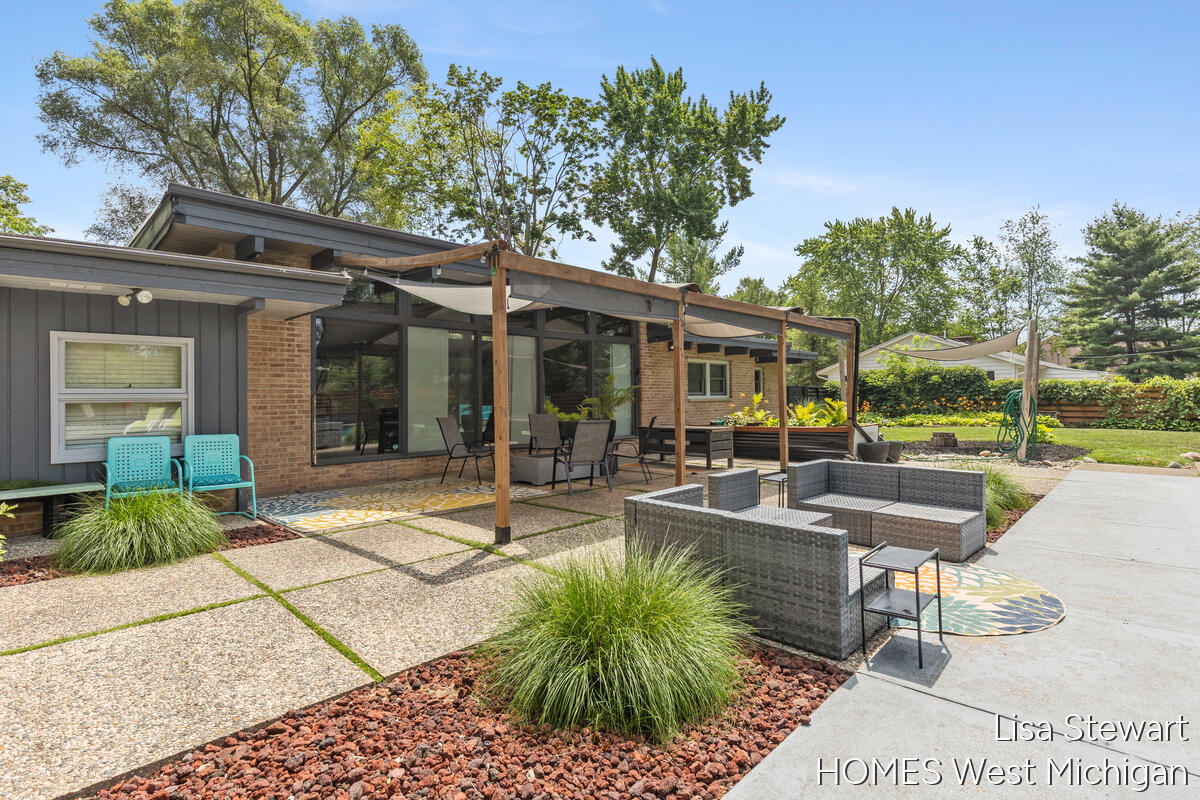 1235 Thornapple River Drive SE Ada MI 49301