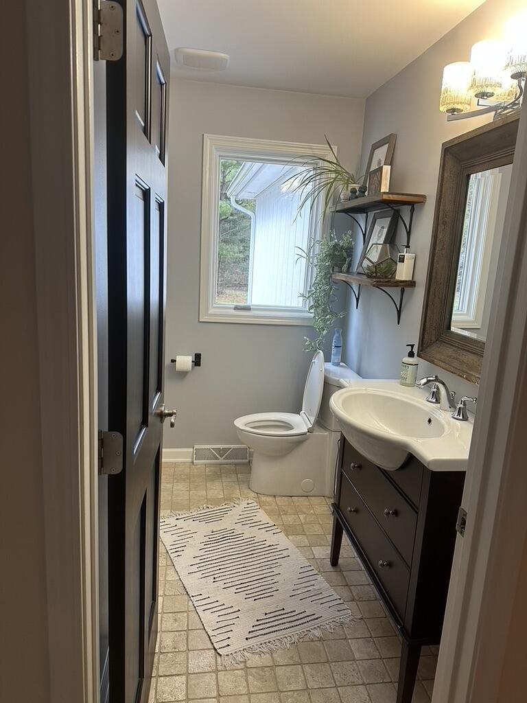 16381 Greenly Street Holland MI 49424