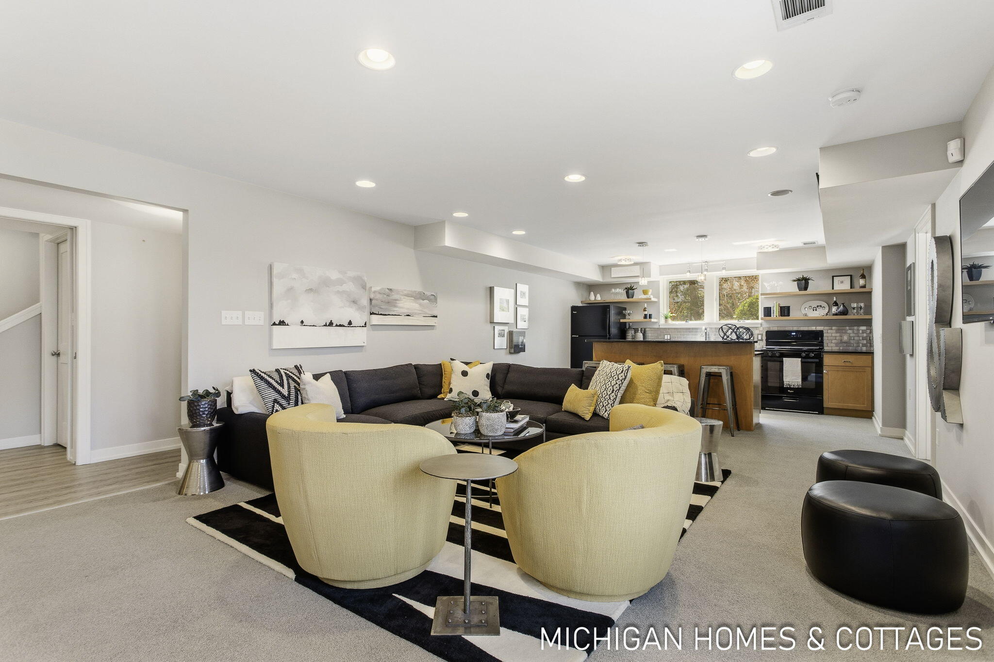 6700 Ratcliff Drive Holland MI 49423