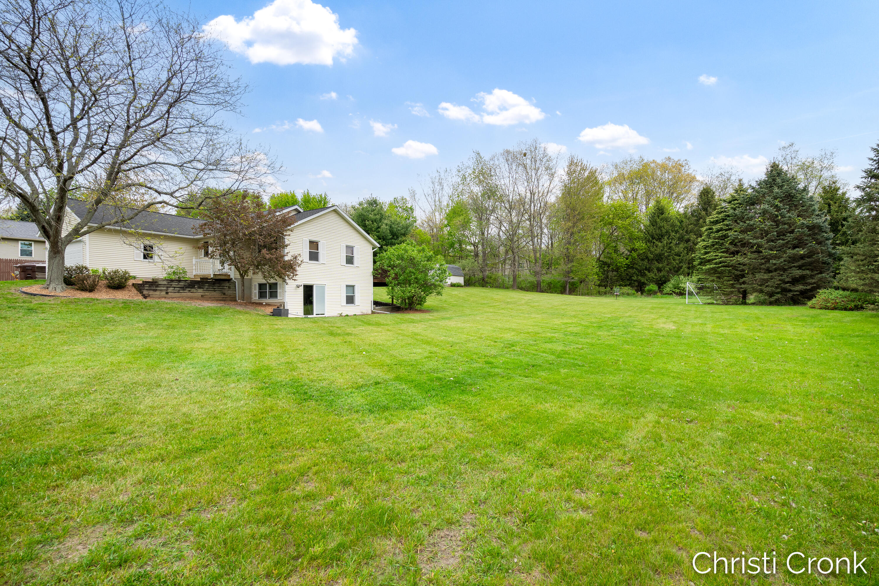 8414 Windstone Drive NE Rockford MI 49341