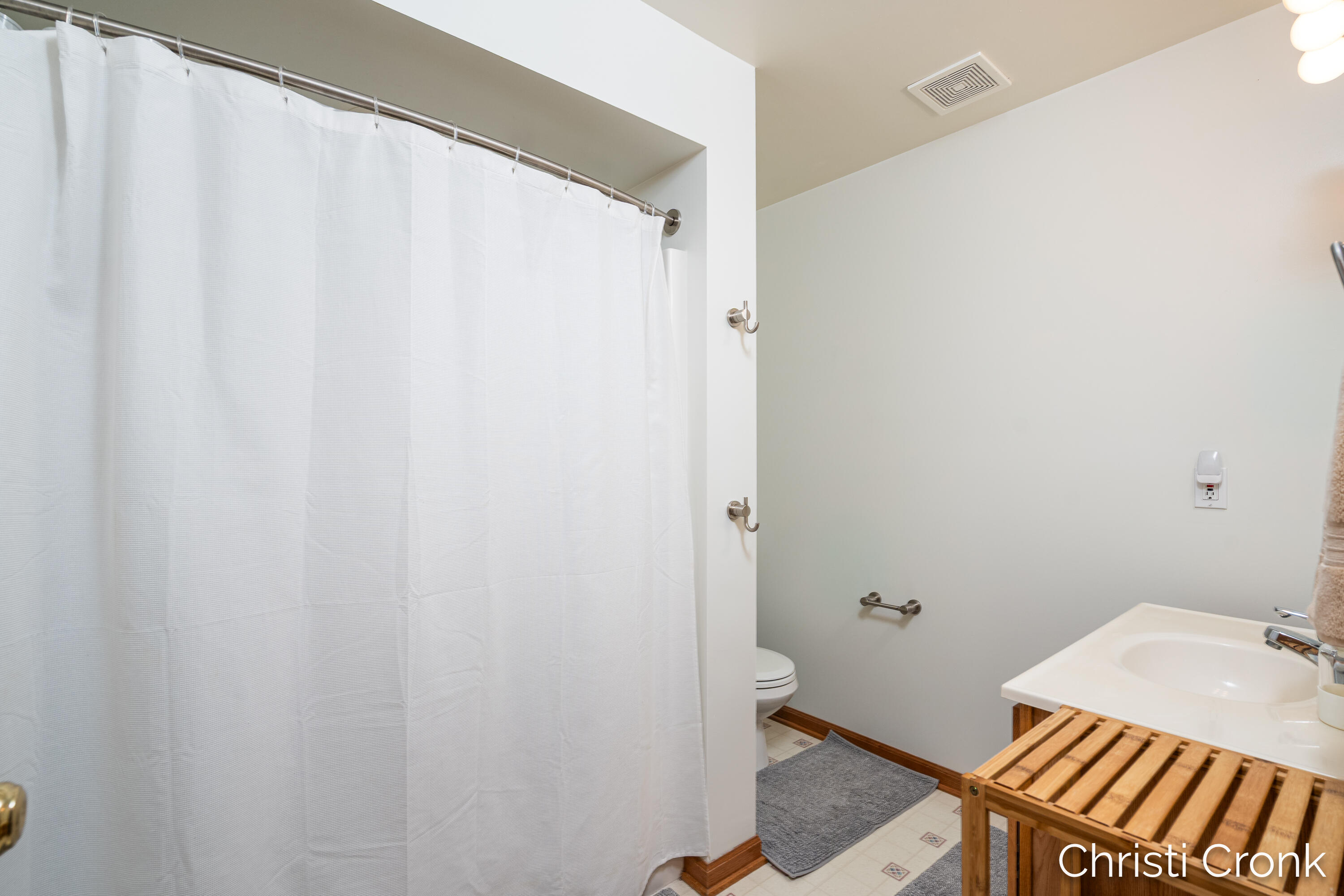 8414 Windstone Drive NE Rockford MI 49341