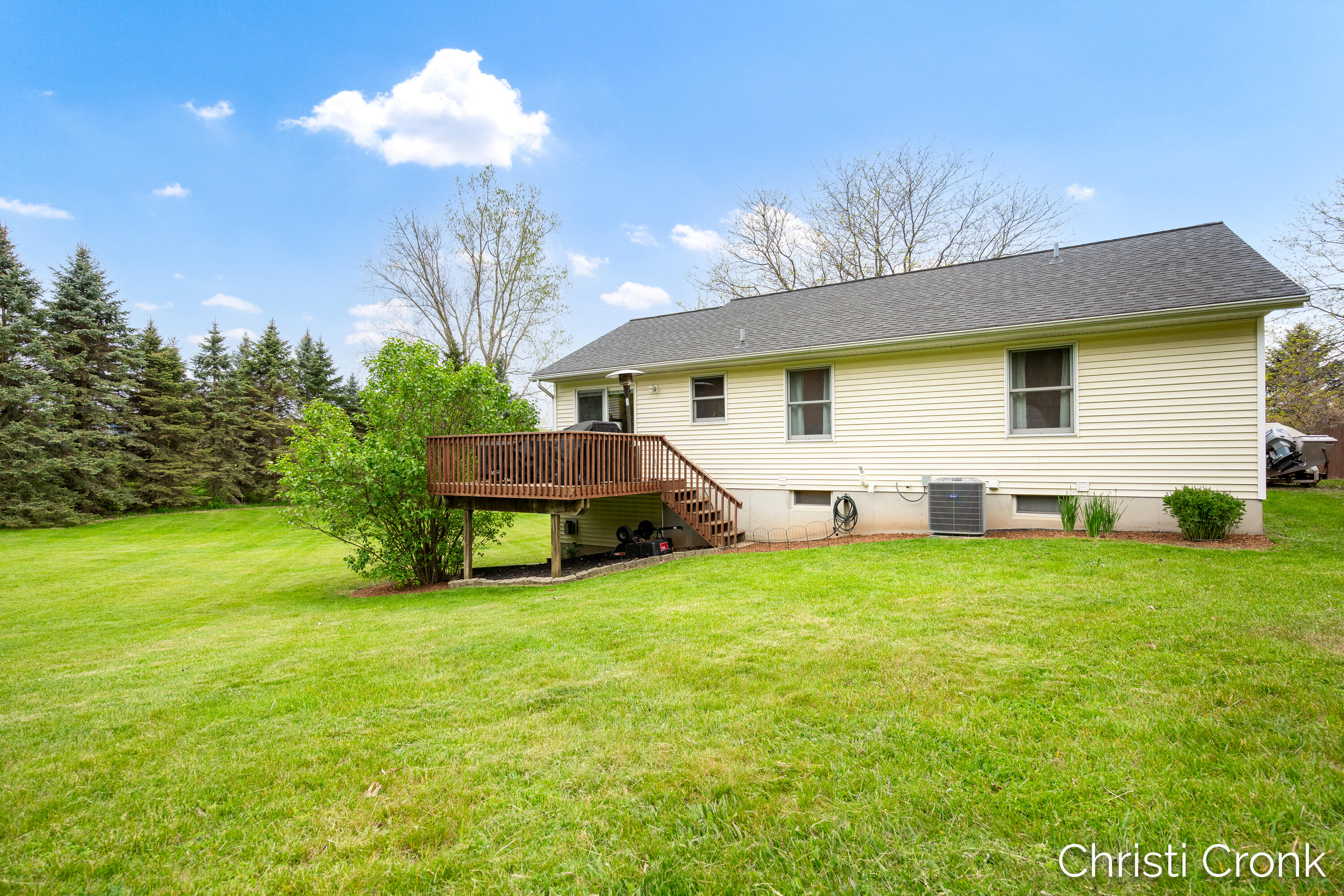 8414 Windstone Drive NE Rockford MI 49341