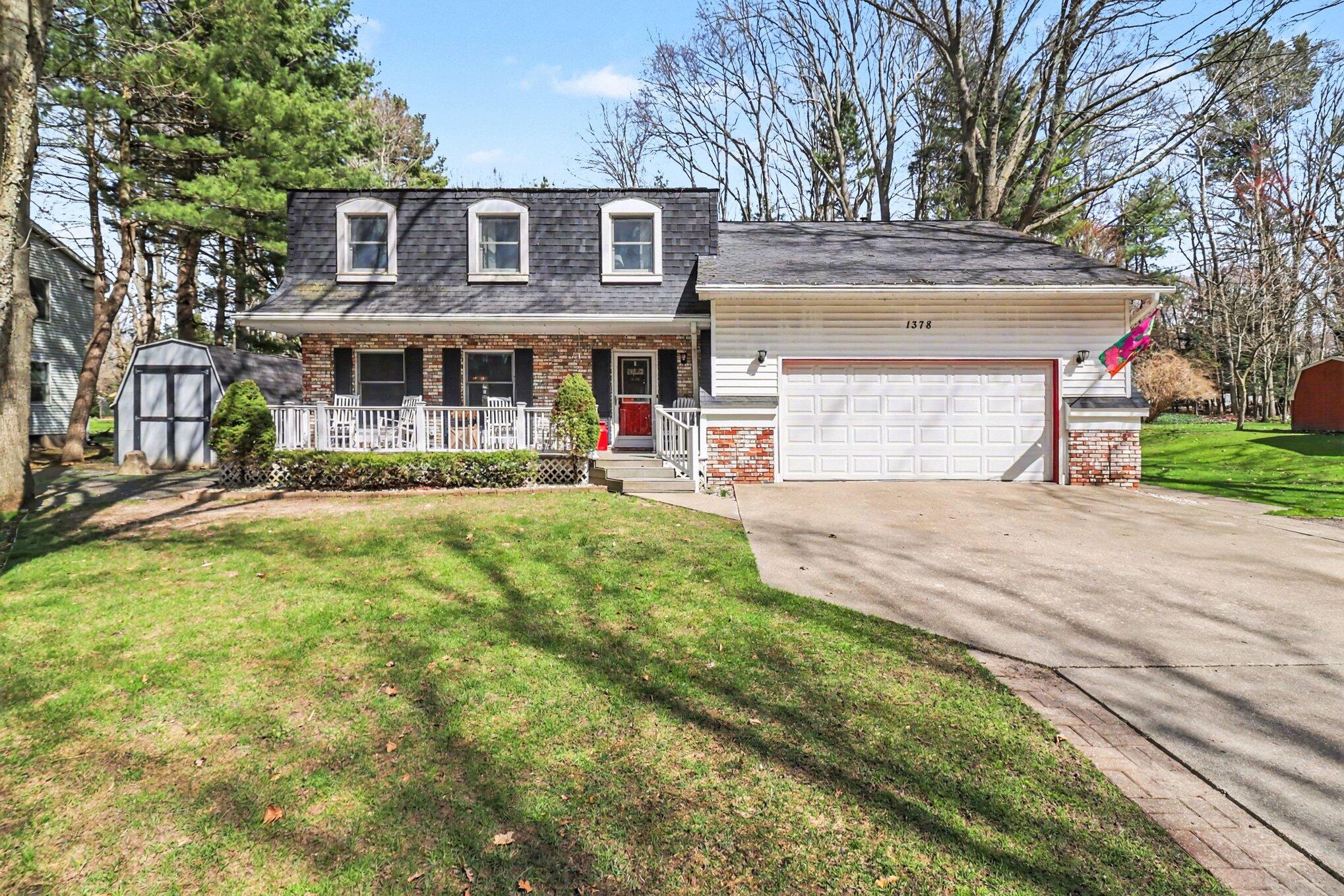 1378 N Lendale Street Ludington MI 49431