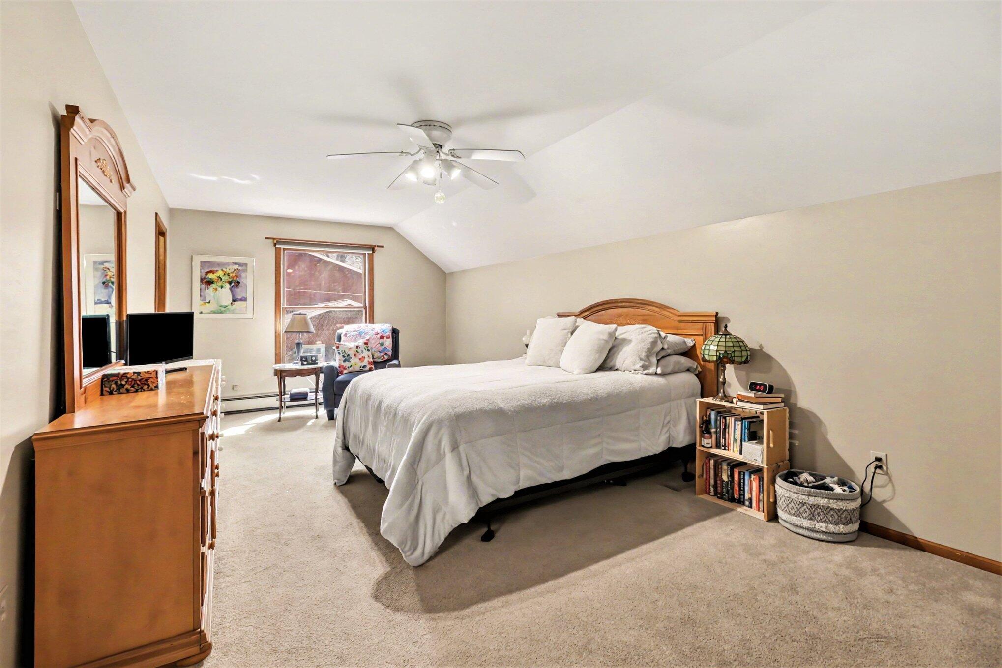 1378 N Lendale Street Ludington MI 49431