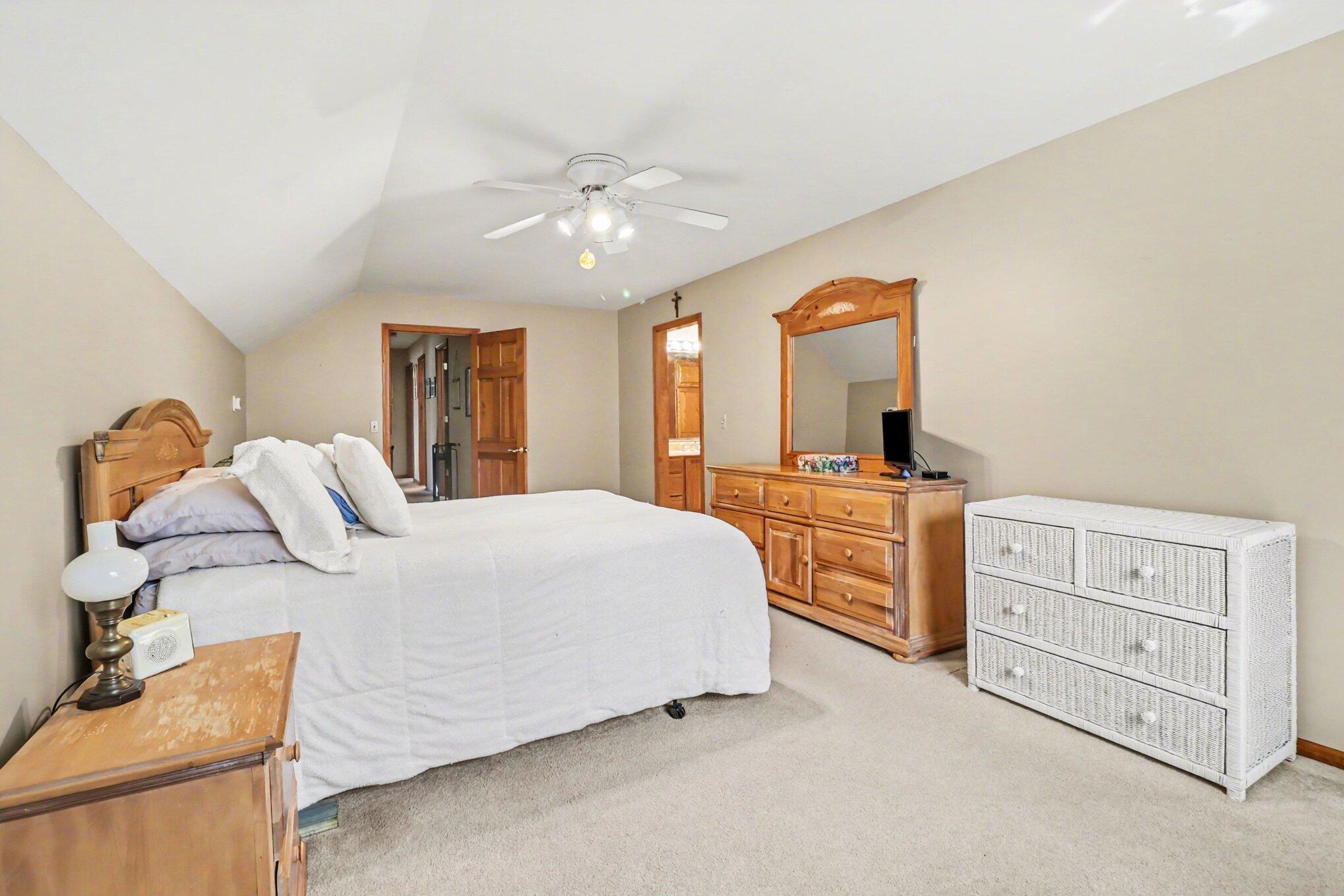 1378 N Lendale Street Ludington MI 49431